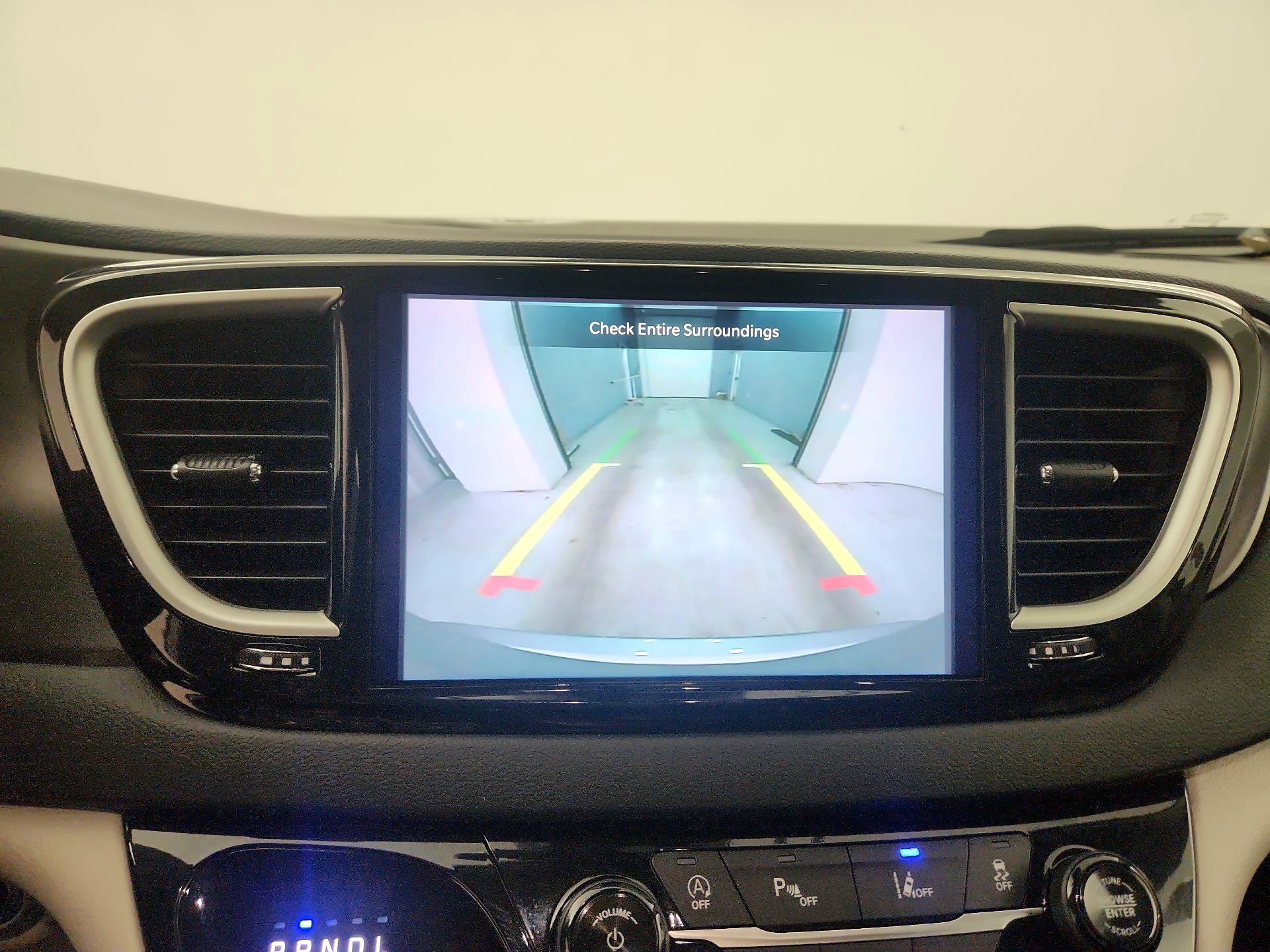 Thumbnail: 2024 Chrysler Pacifica - 12