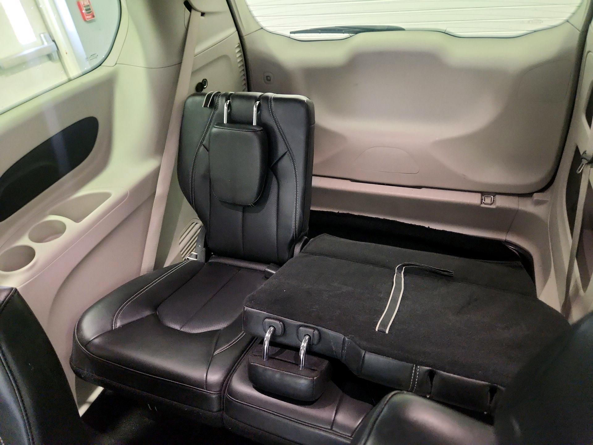 Thumbnail: 2024 Chrysler Pacifica - 20