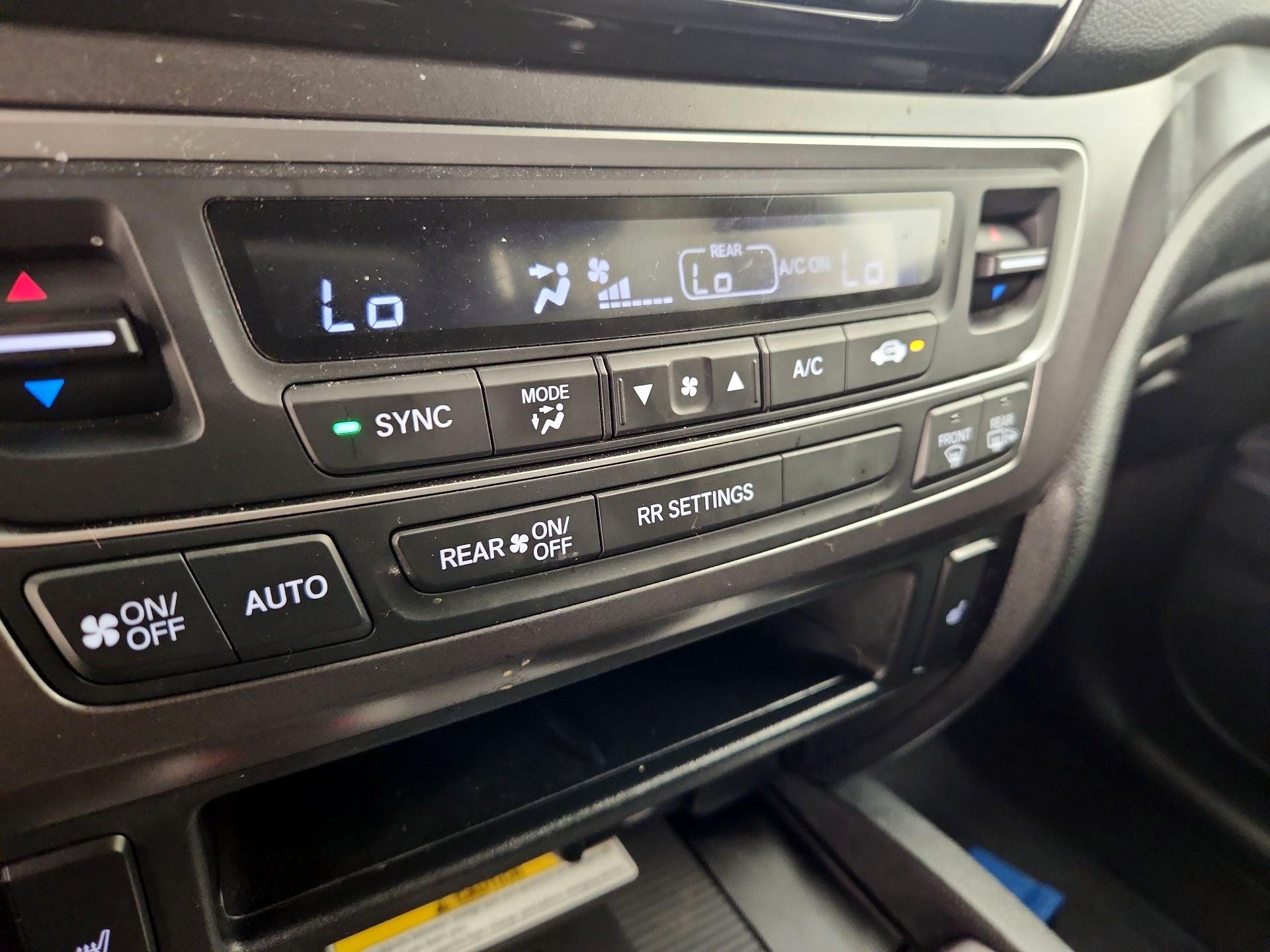 Thumbnail: 2022 Honda Passport - 16