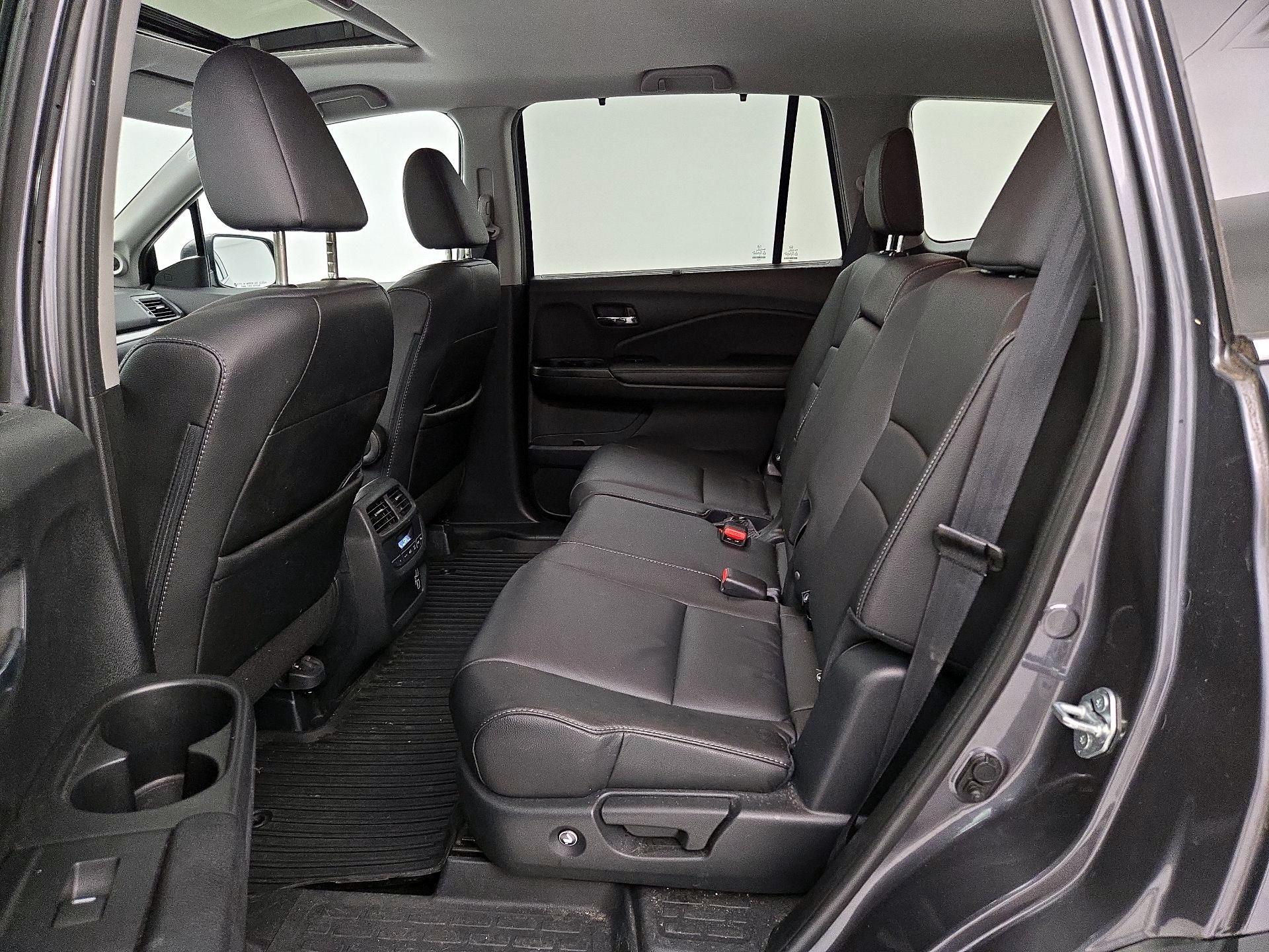 Thumbnail: 2022 Honda Pilot - 20