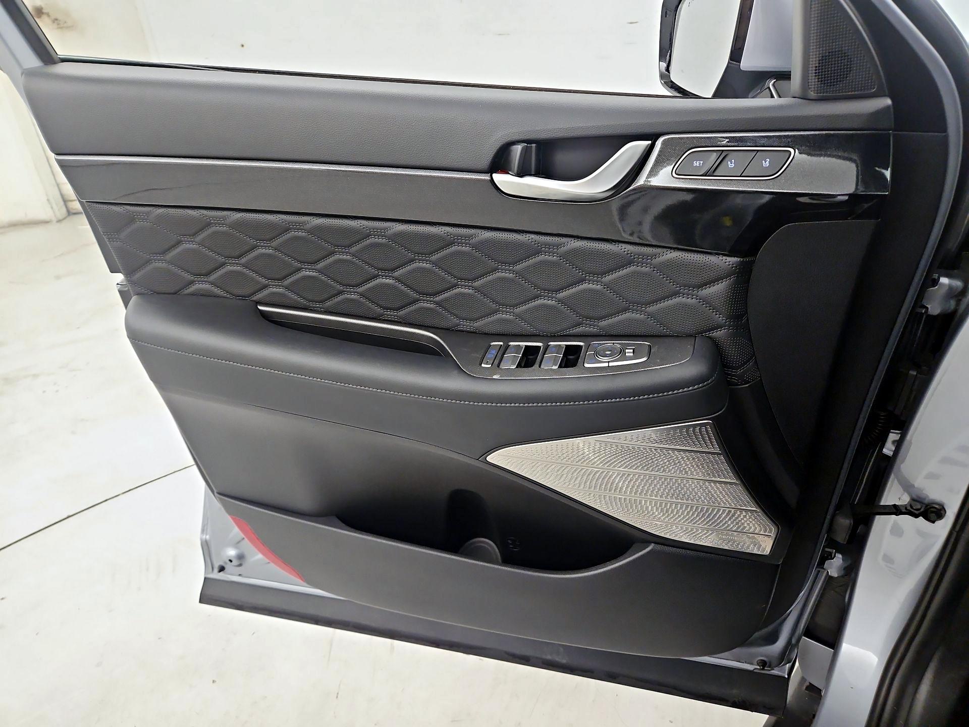 Thumbnail: 2020 Hyundai Palisade - 12