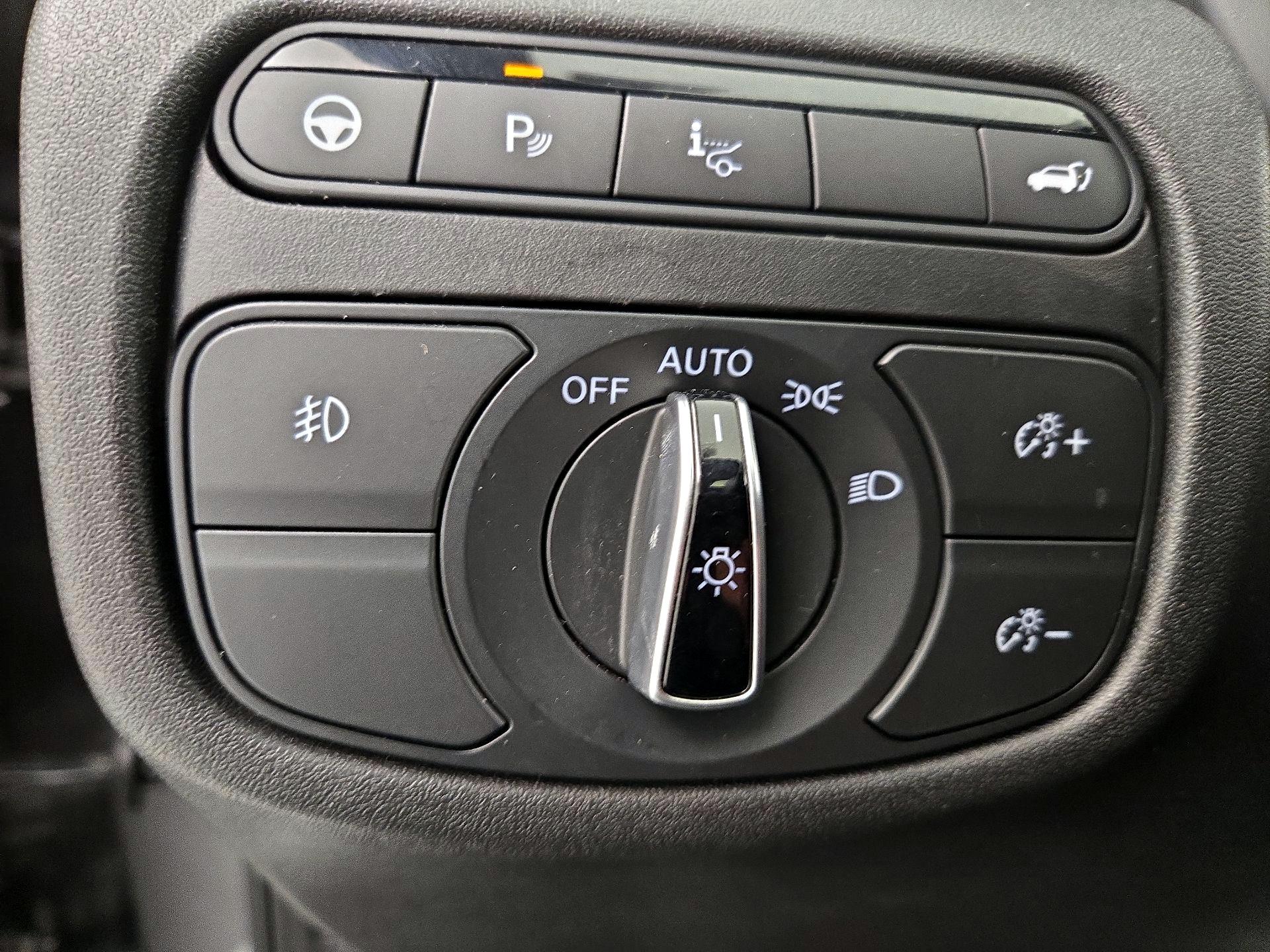 Thumbnail: 2023 INFINITI QX55 - 13