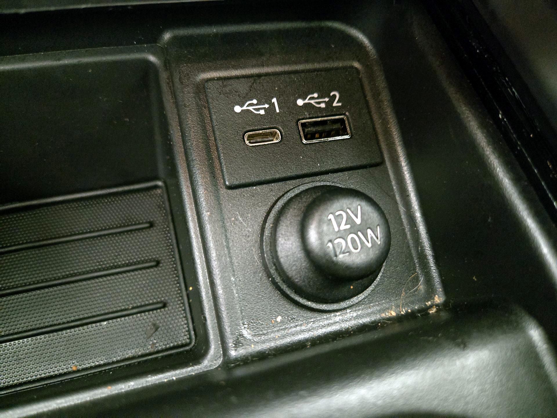 Thumbnail: 2023 INFINITI QX55 - 19