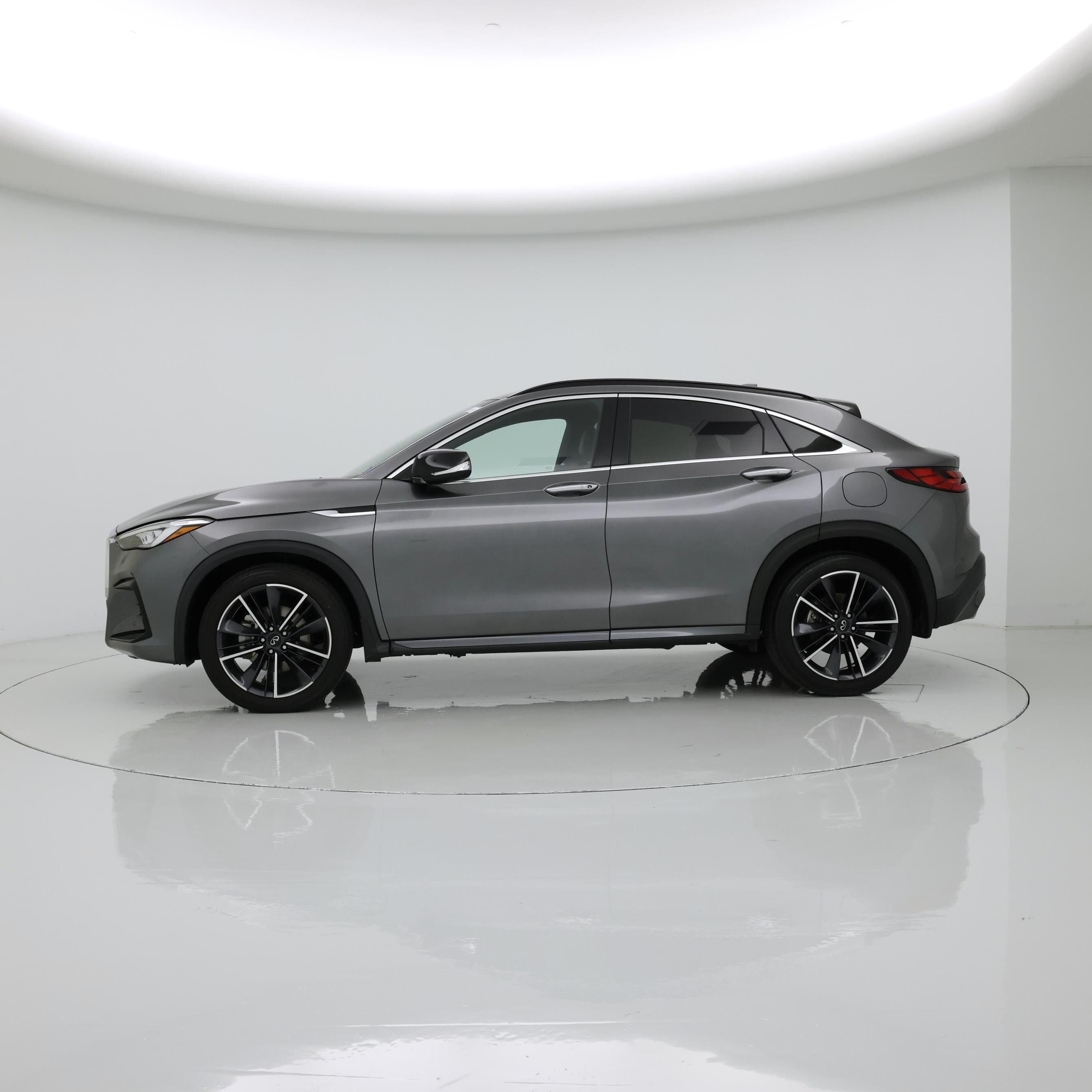 Thumbnail: 2023 INFINITI QX55 - 3