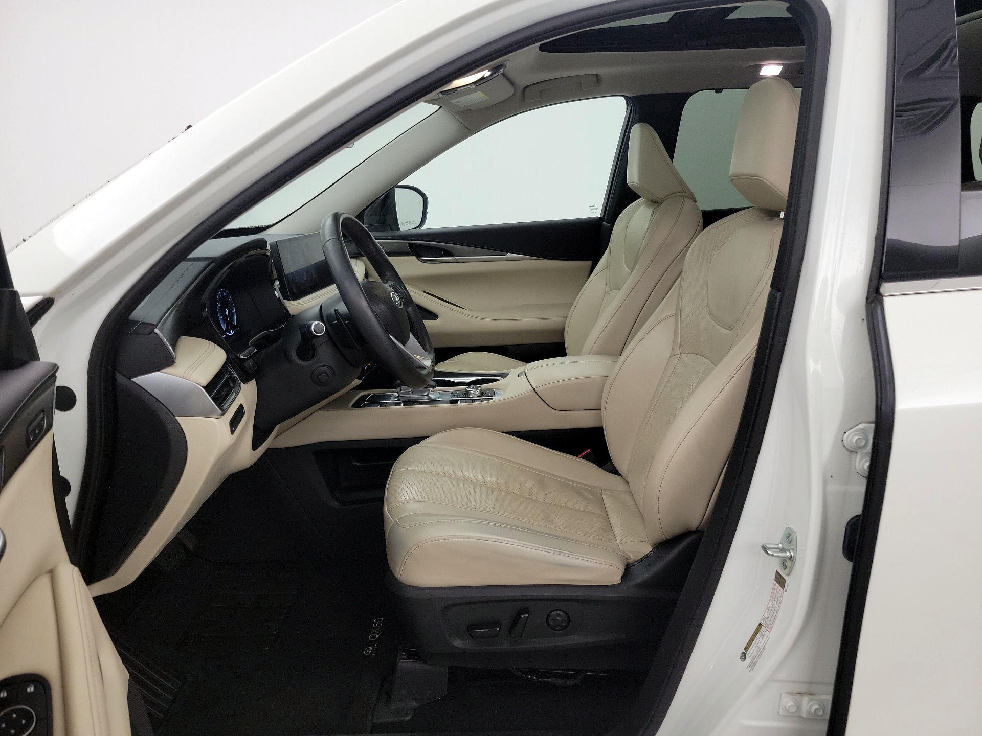 Thumbnail: 2023 INFINITI QX60 - 11