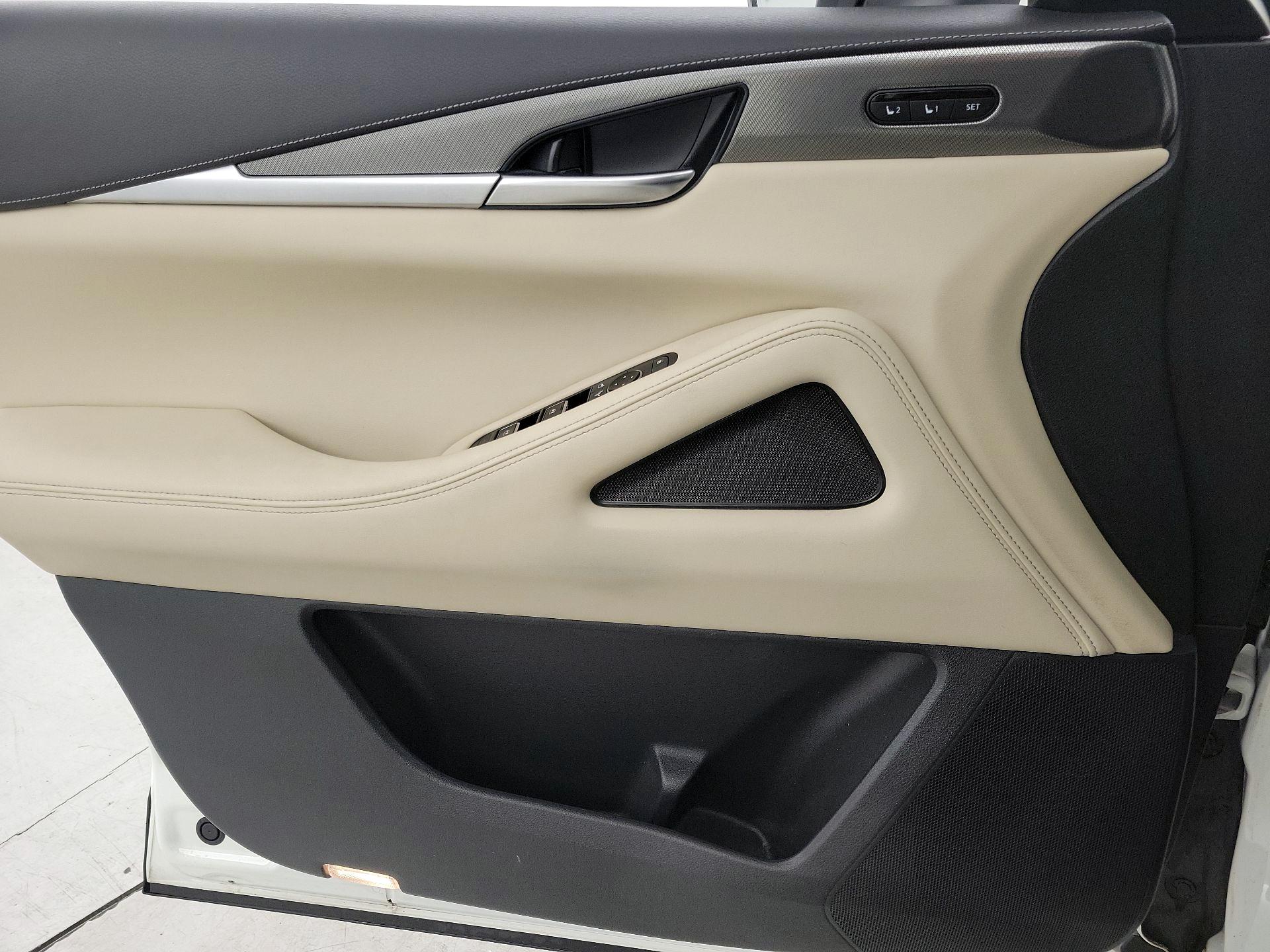 Thumbnail: 2023 INFINITI QX60 - 12