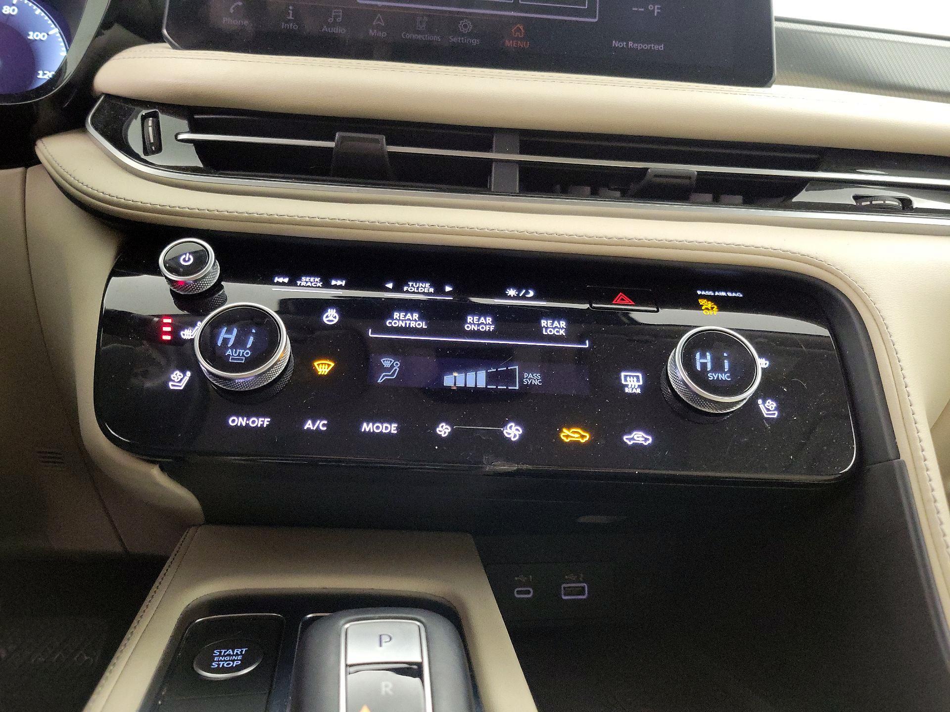 Thumbnail: 2023 INFINITI QX60 - 16