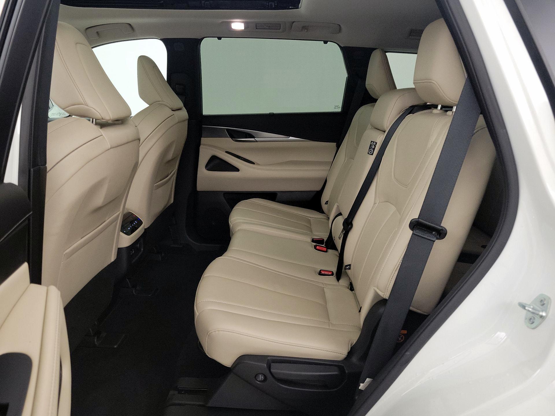 Thumbnail: 2023 INFINITI QX60 - 20