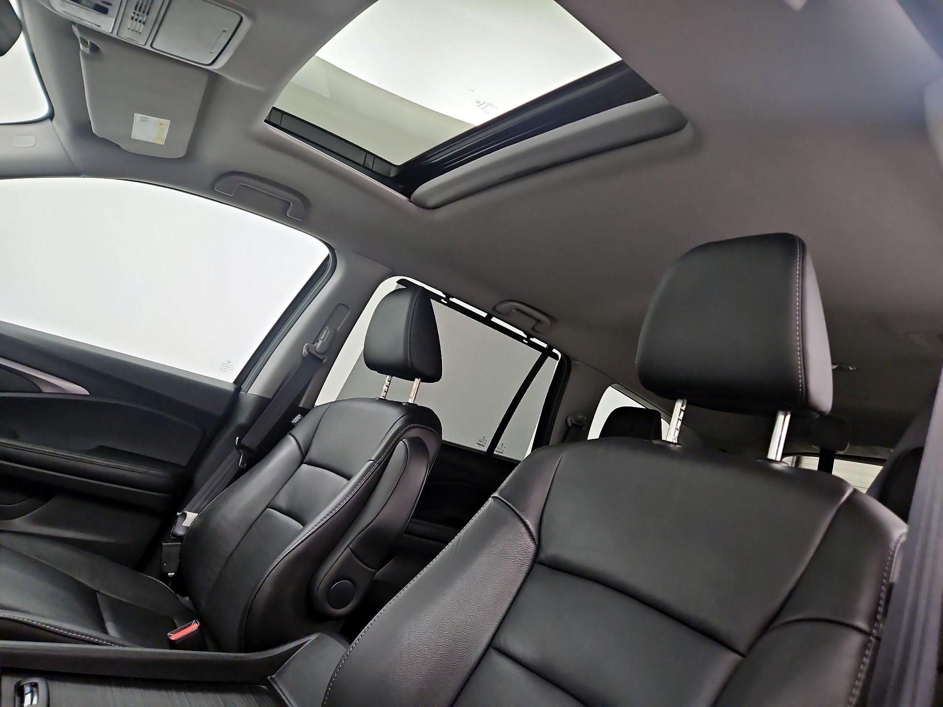 Thumbnail: 2022 Honda Pilot - 19