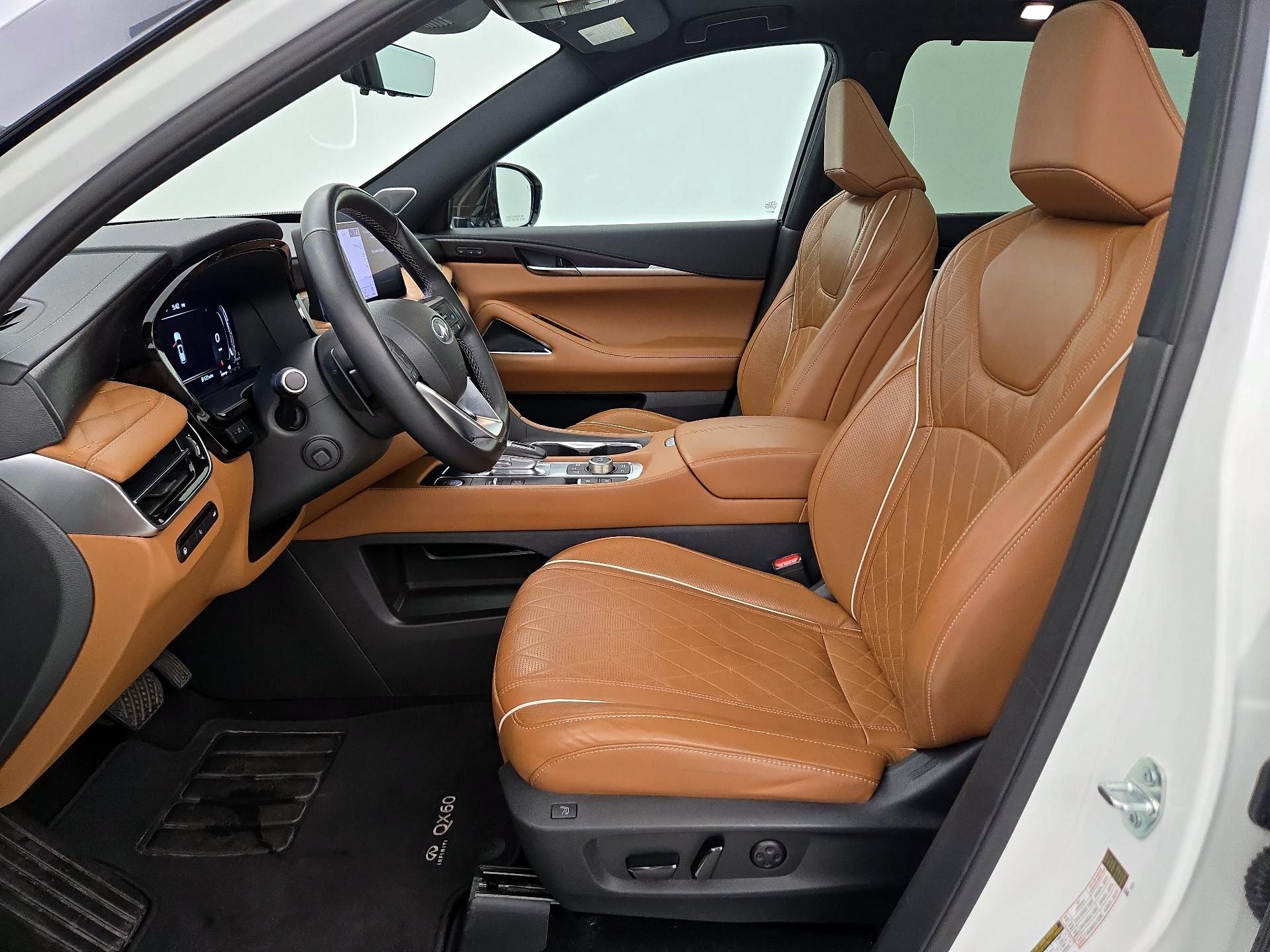 Thumbnail: 2023 INFINITI QX60 - 11