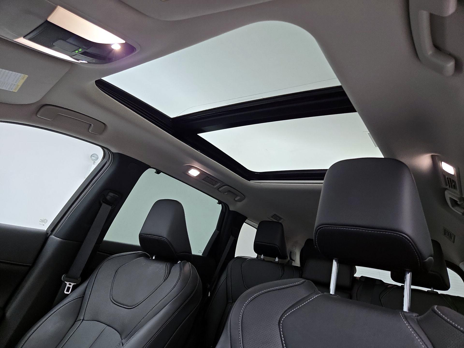 Thumbnail: 2024 INFINITI QX60 - 20