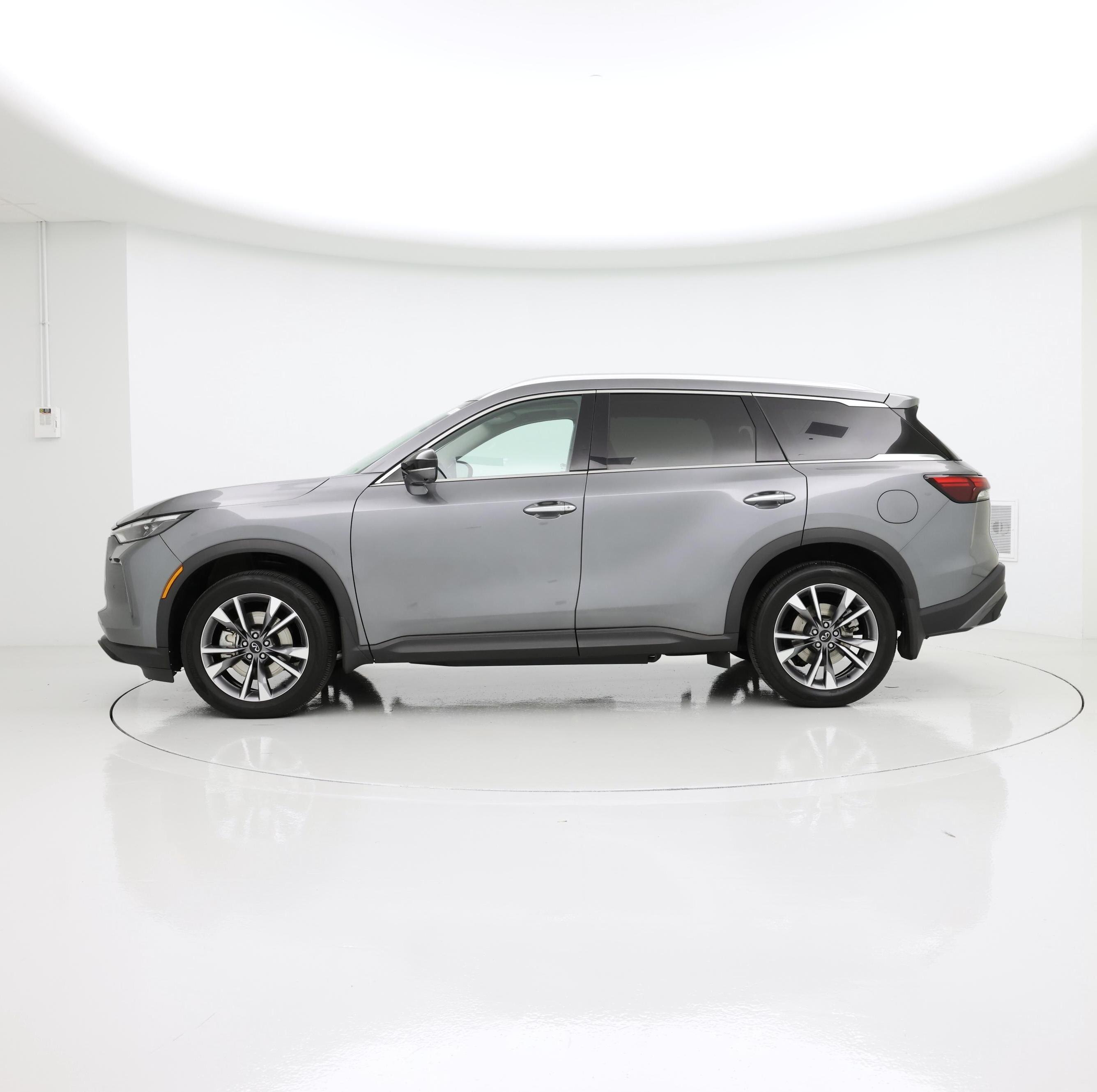 Thumbnail: 2024 INFINITI QX60 - 3