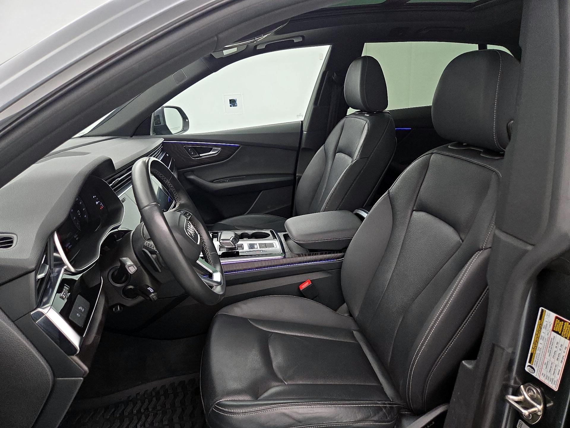 Thumbnail: 2021 Audi Q8 - 11