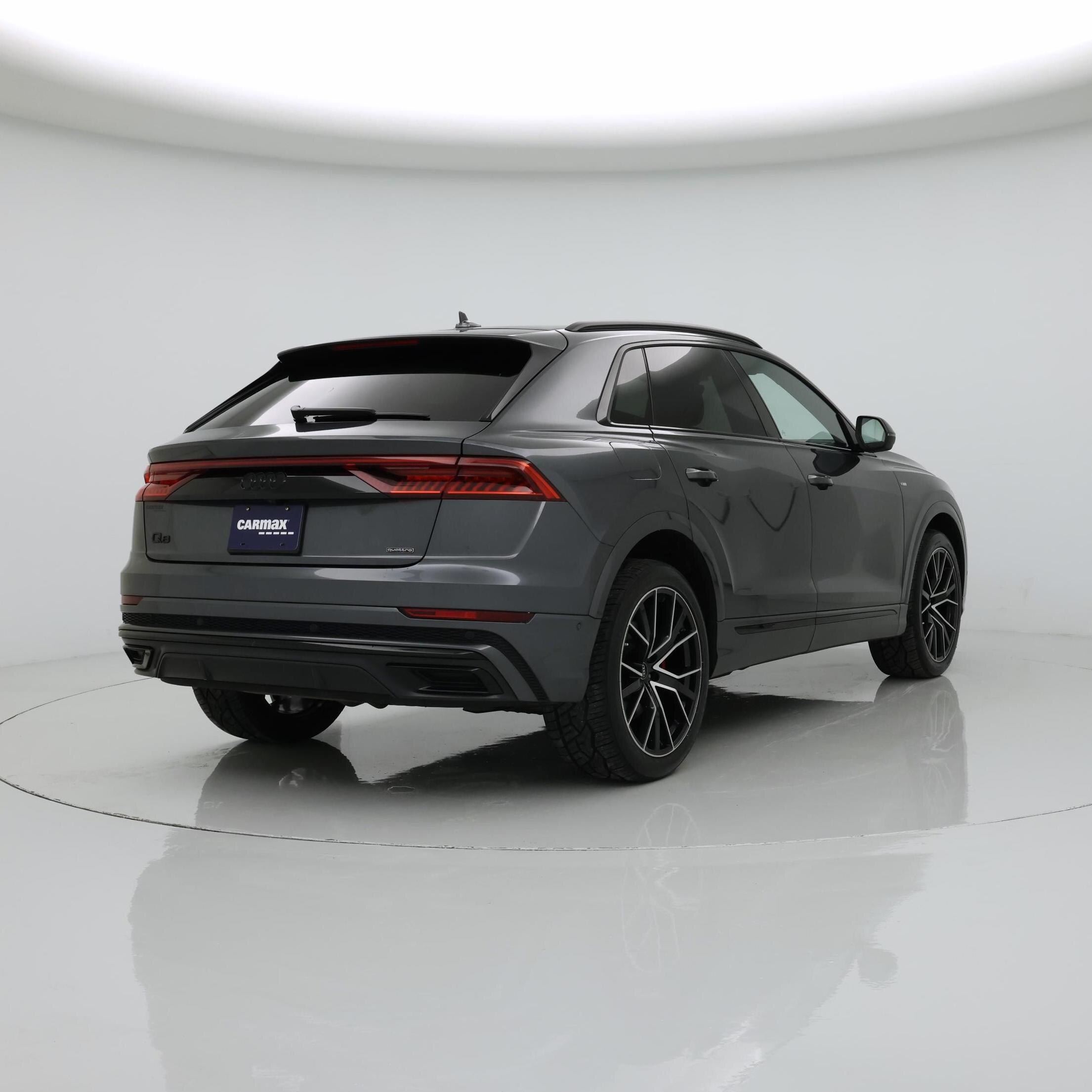 Thumbnail: 2021 Audi Q8 - 8