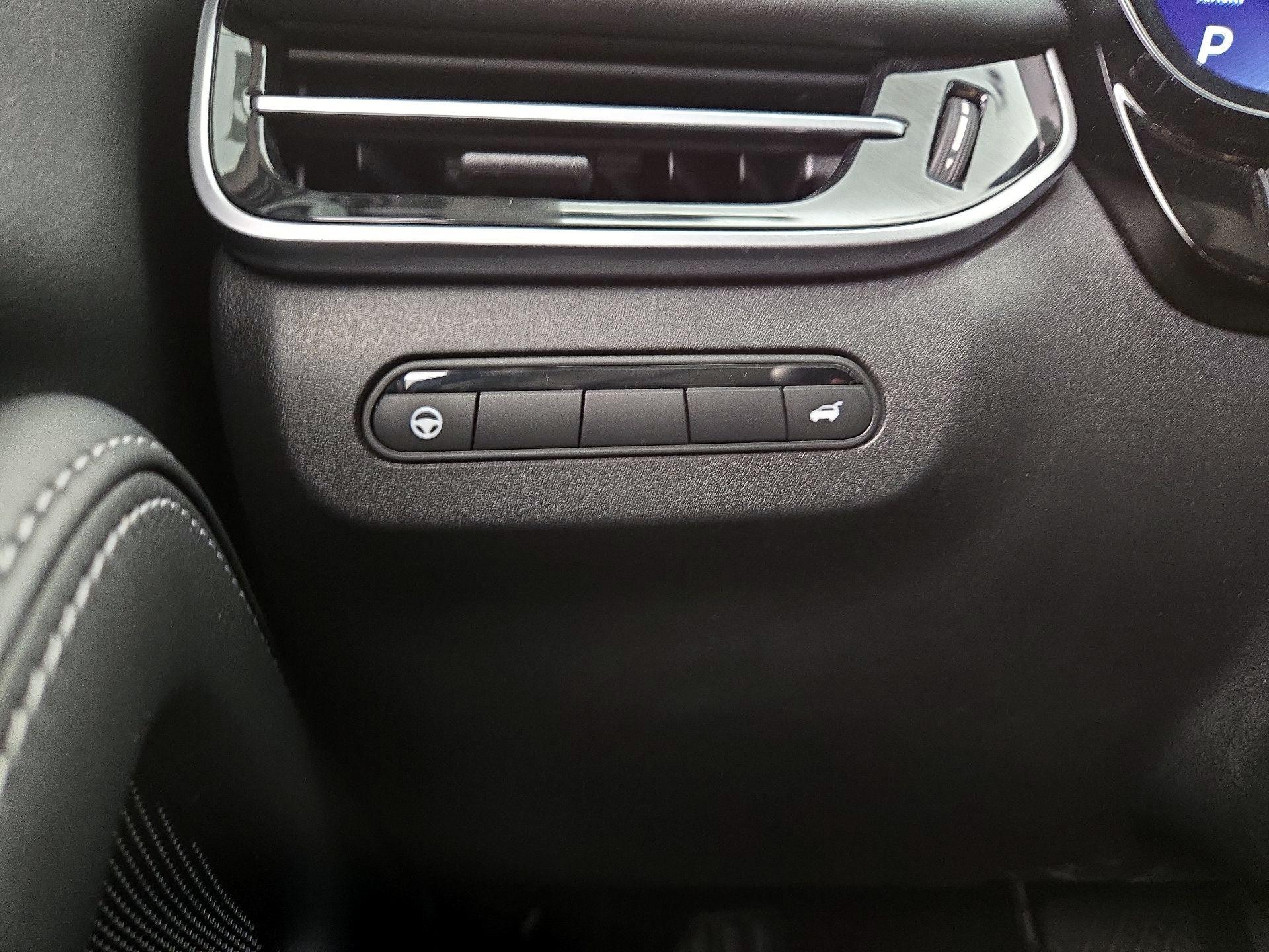 Thumbnail: 2023 INFINITI QX60 - 13