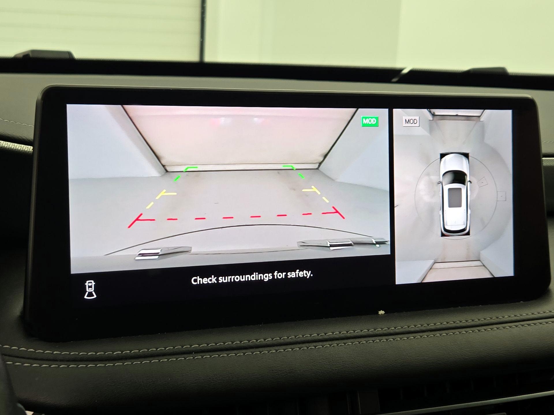 Thumbnail: 2023 INFINITI QX60 - 15