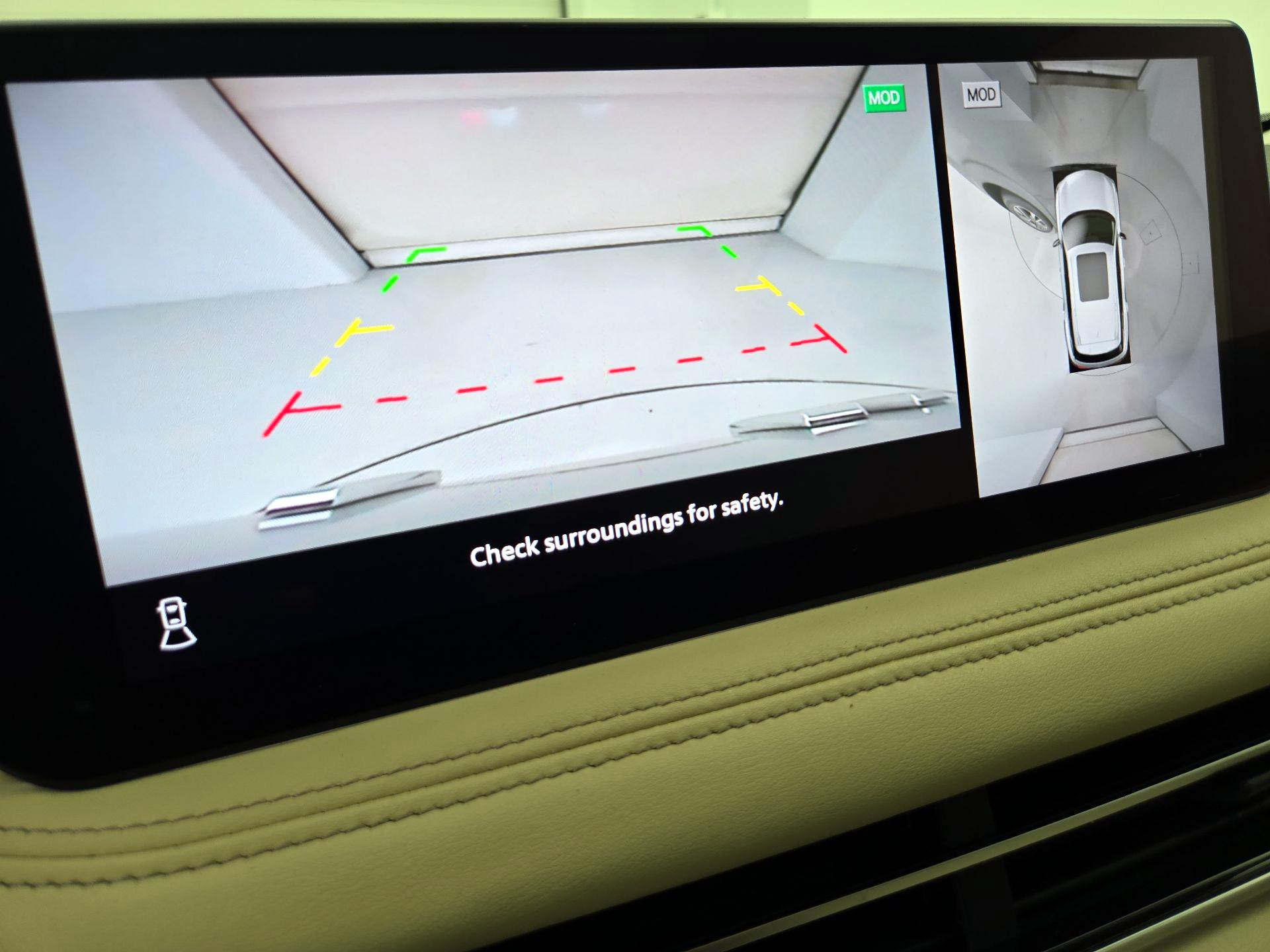 Thumbnail: 2023 INFINITI QX60 - 15