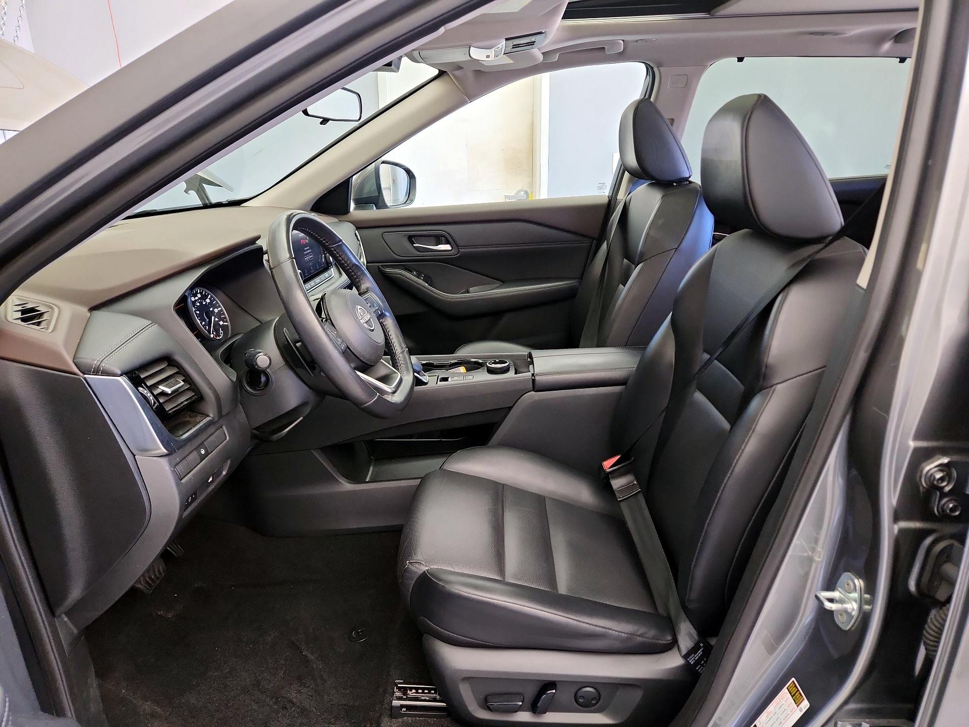 Thumbnail: 2023 Nissan Rogue - 11