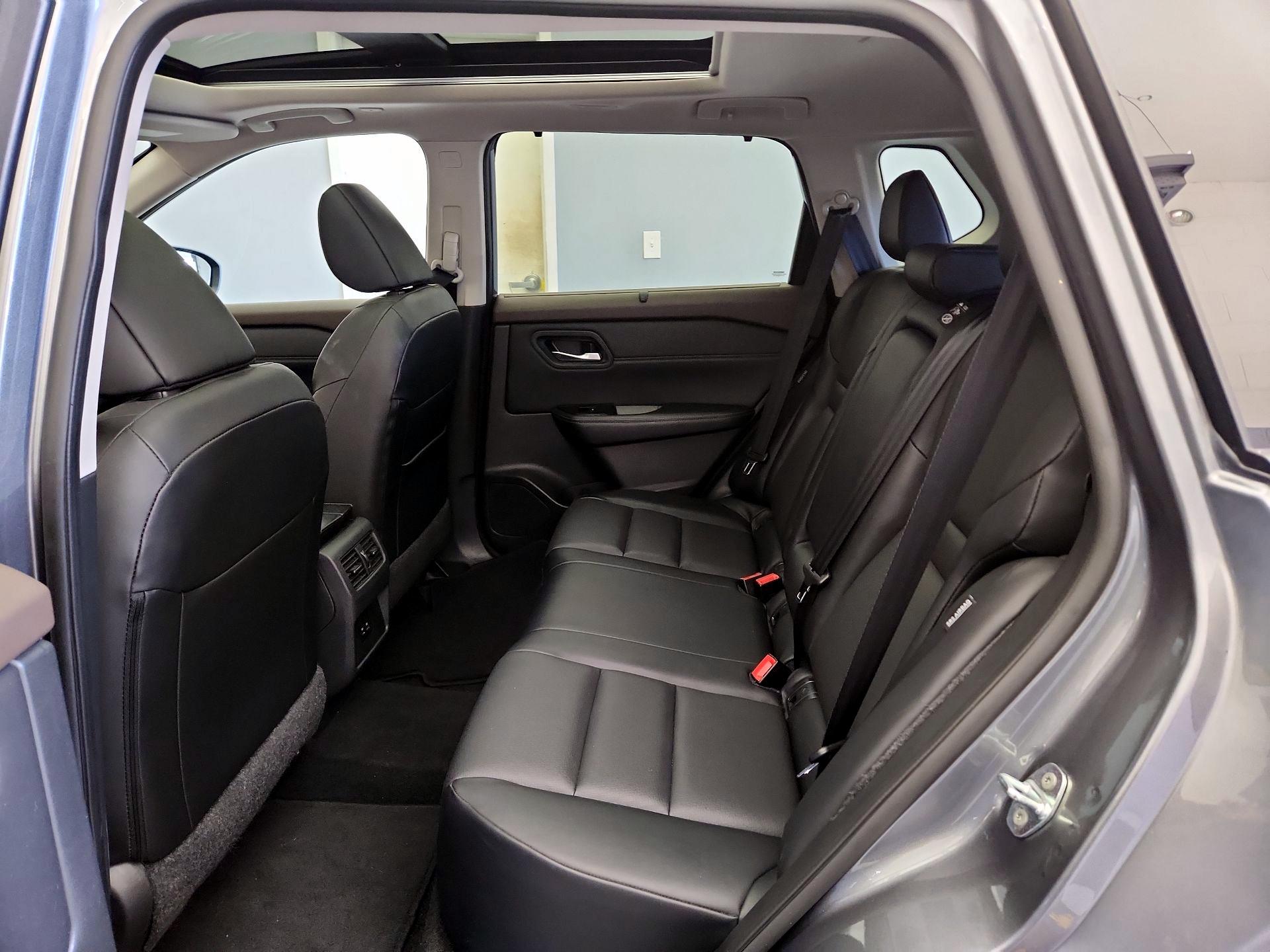 Thumbnail: 2023 Nissan Rogue - 20