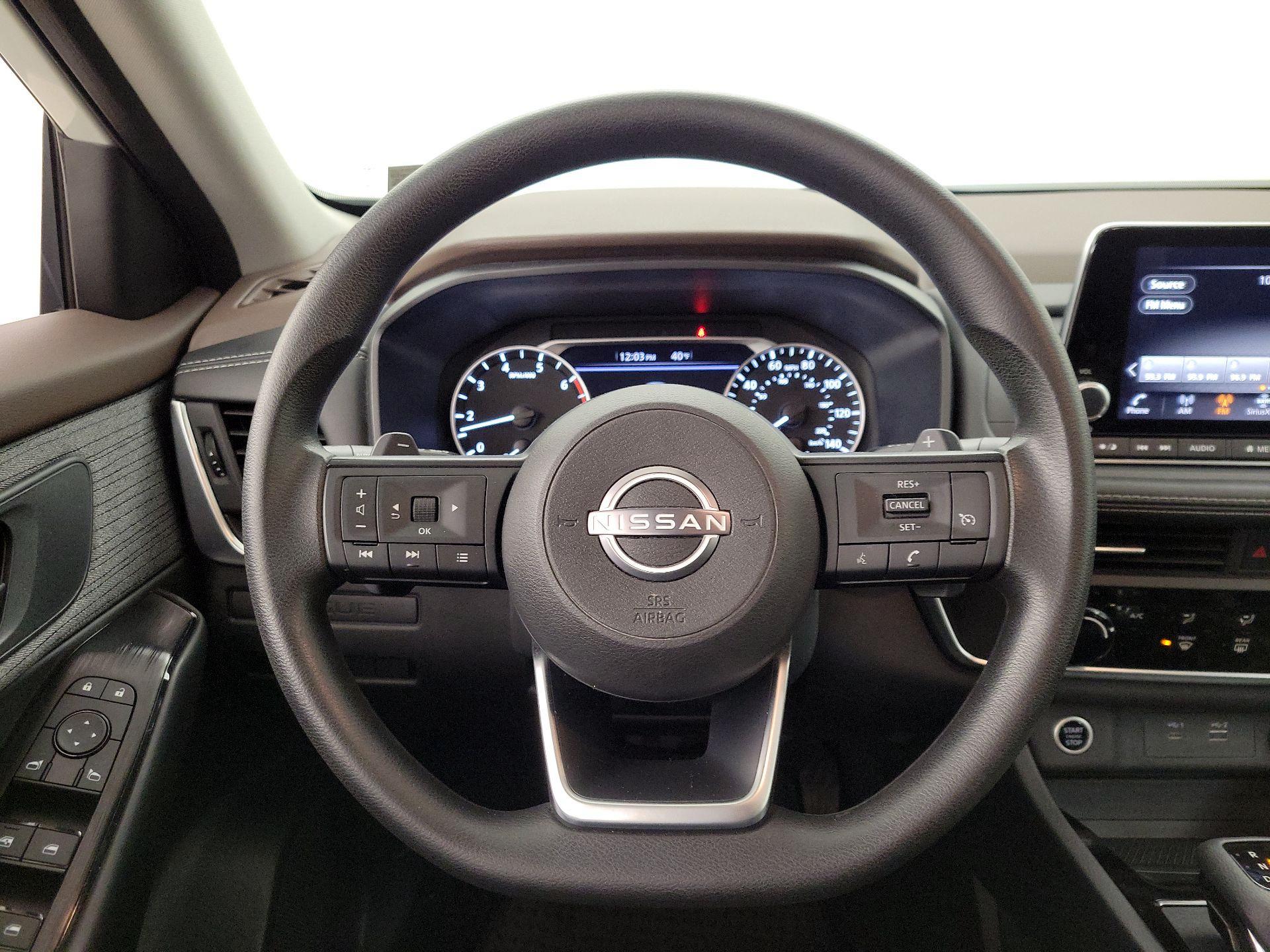 Thumbnail: 2023 Nissan Rogue - 10