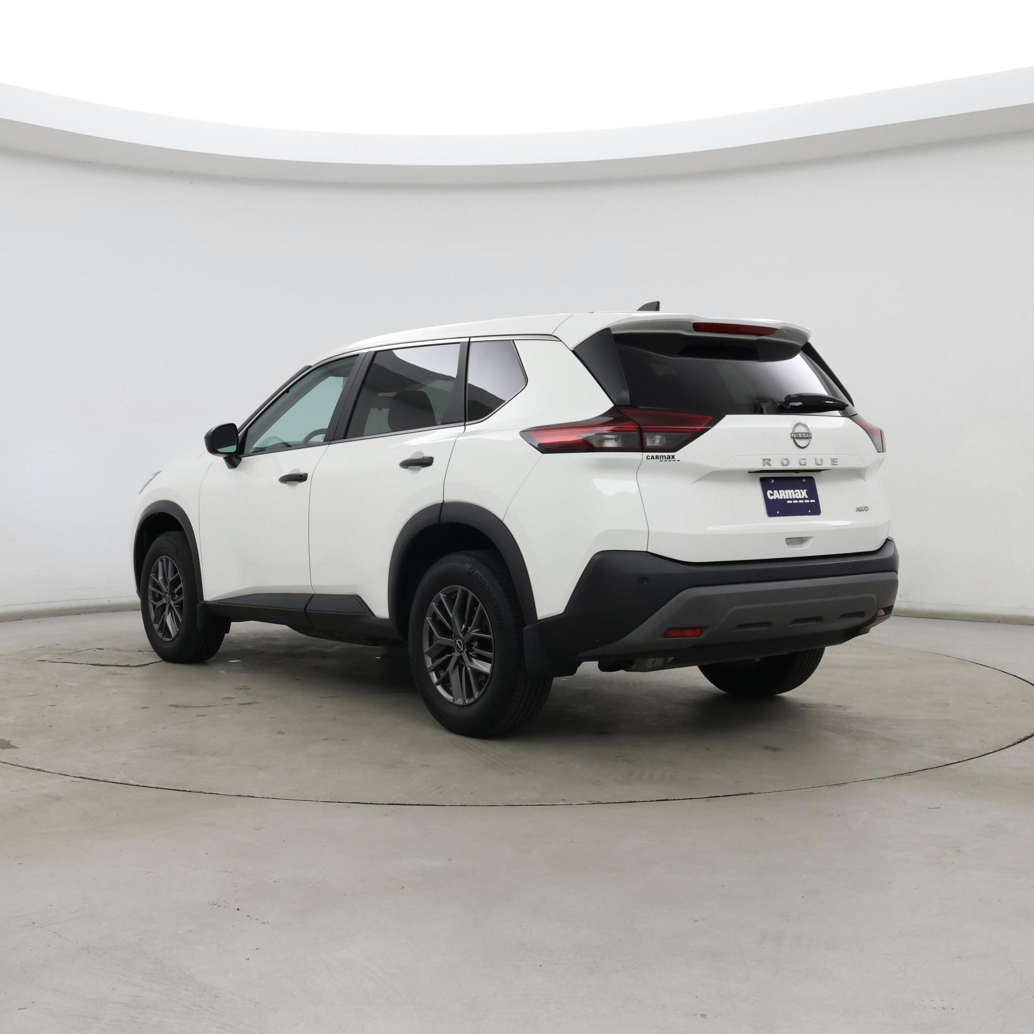 Thumbnail: 2023 Nissan Rogue - 2
