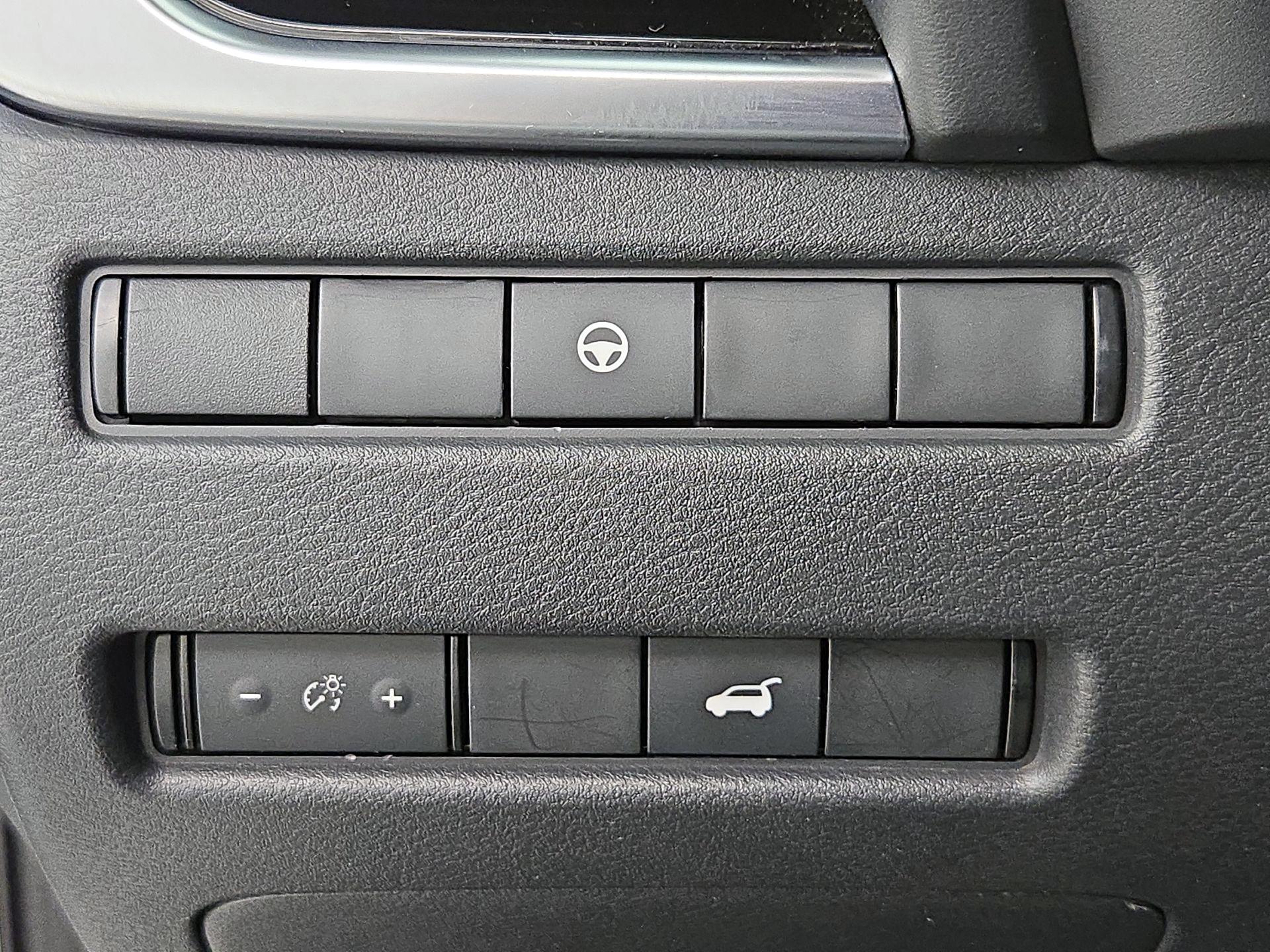 Thumbnail: 2023 Nissan Rogue - 13