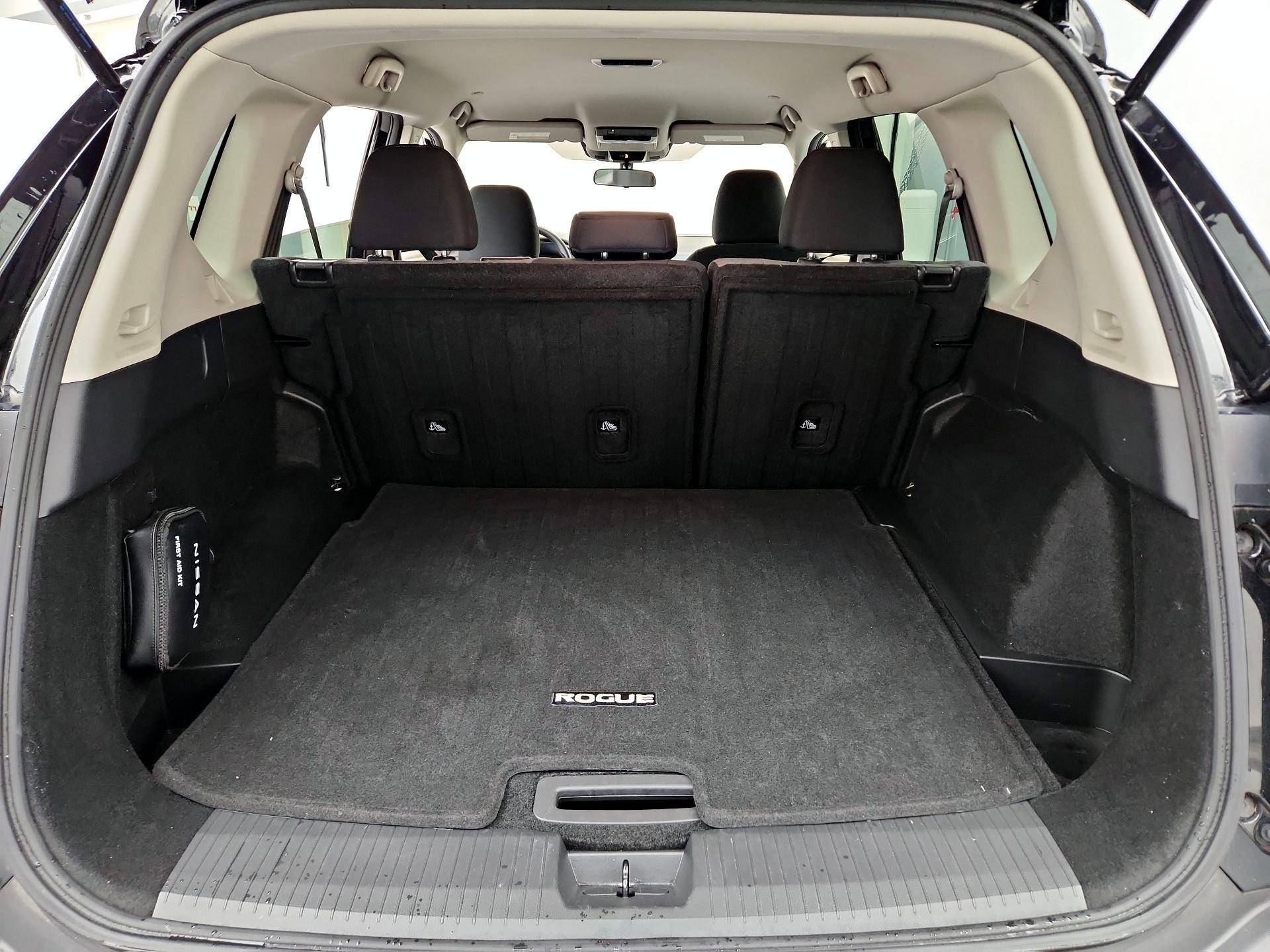 Thumbnail: 2023 Nissan Rogue - 20