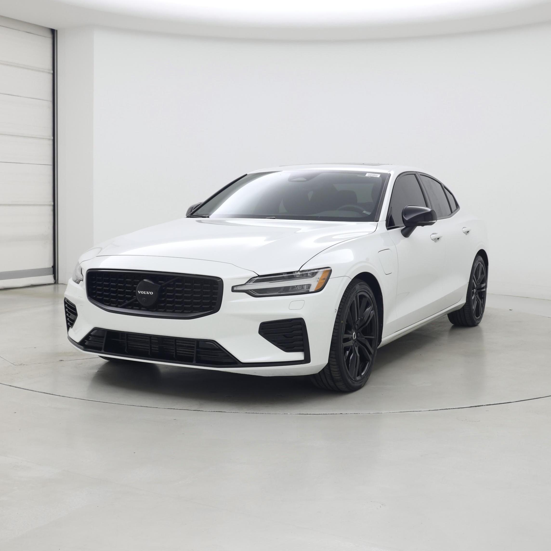 Thumbnail: 2023 Volvo S60 - 4