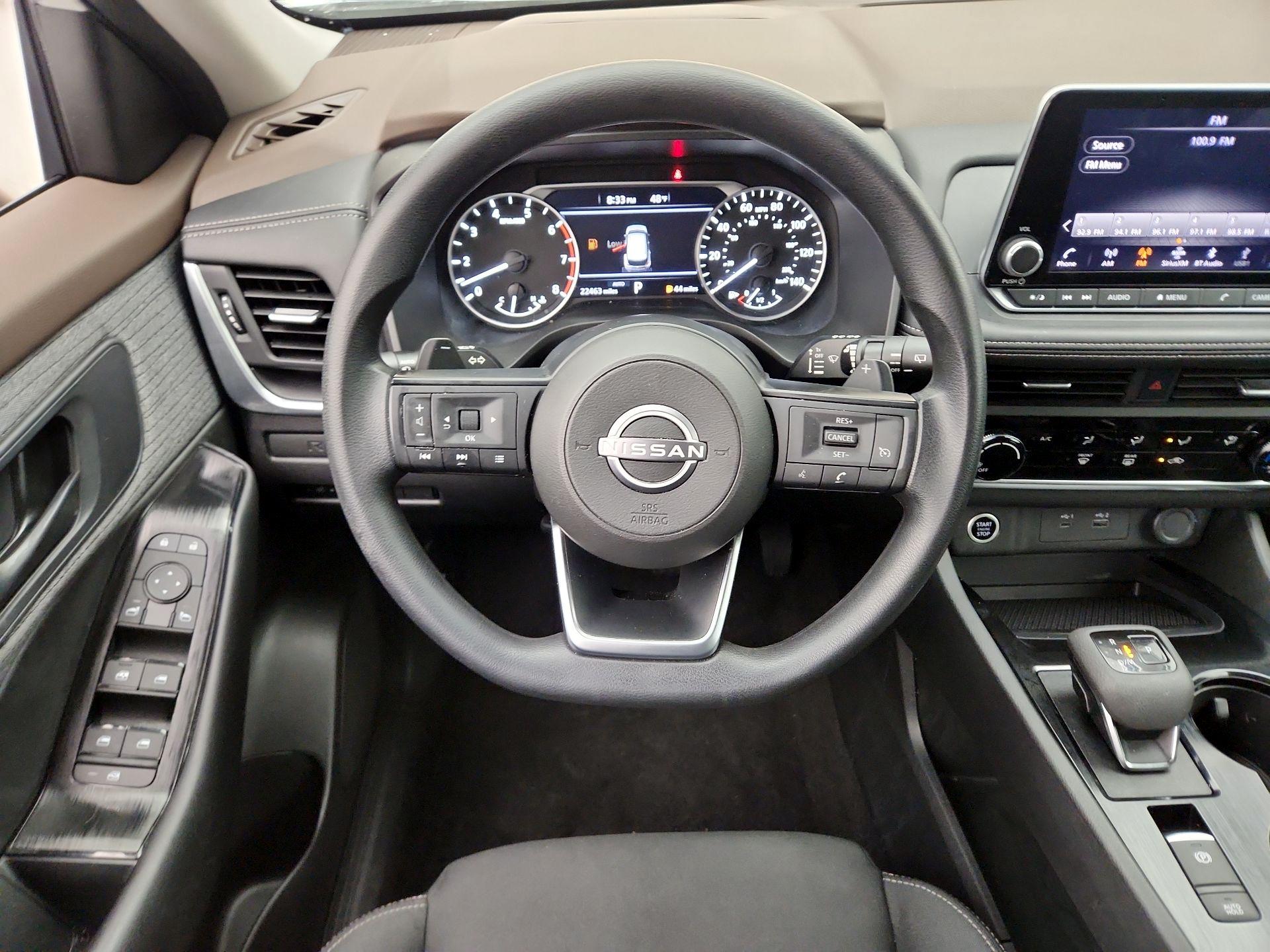 Thumbnail: 2023 Nissan Rogue - 10