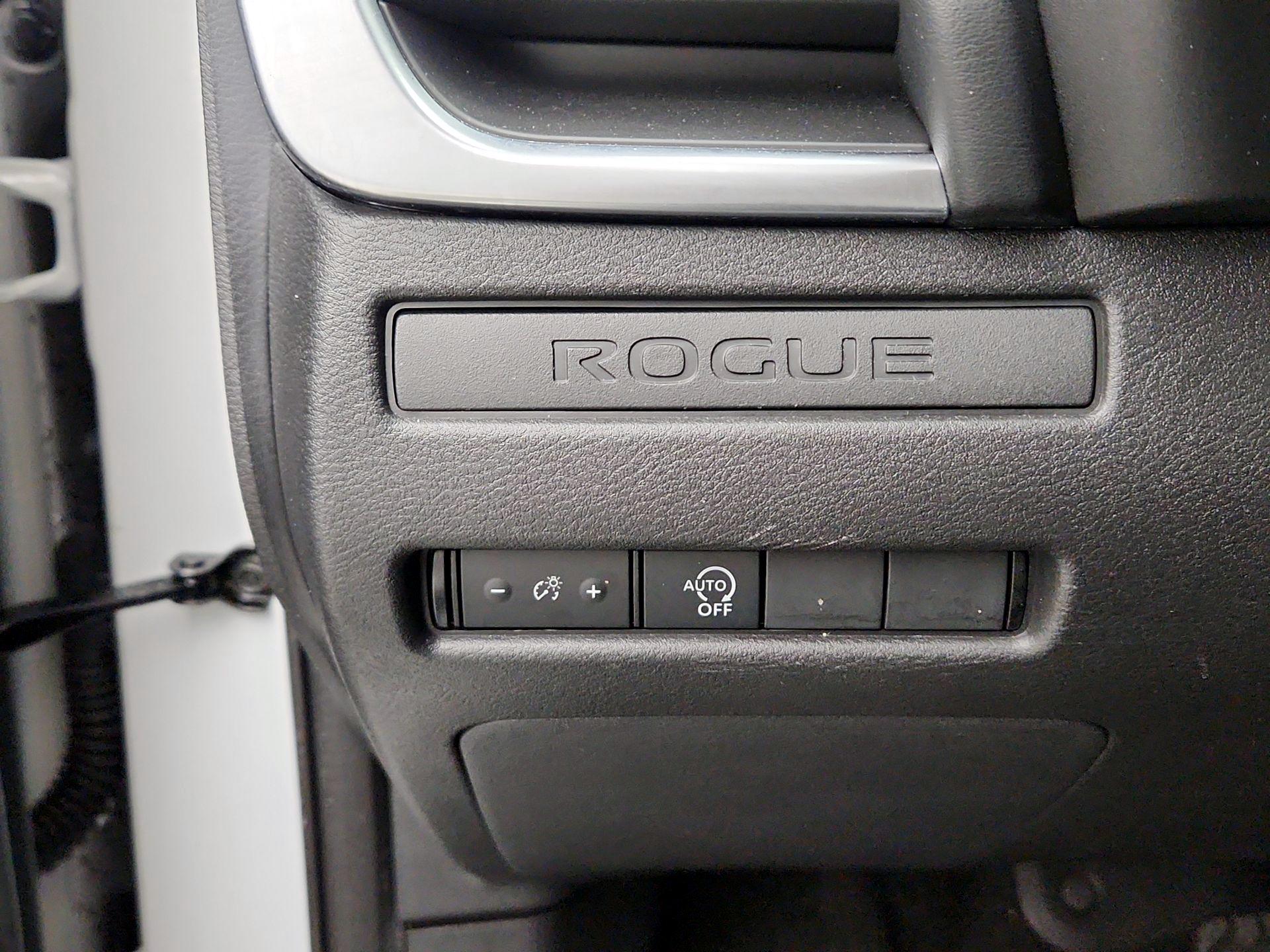 Thumbnail: 2023 Nissan Rogue - 13