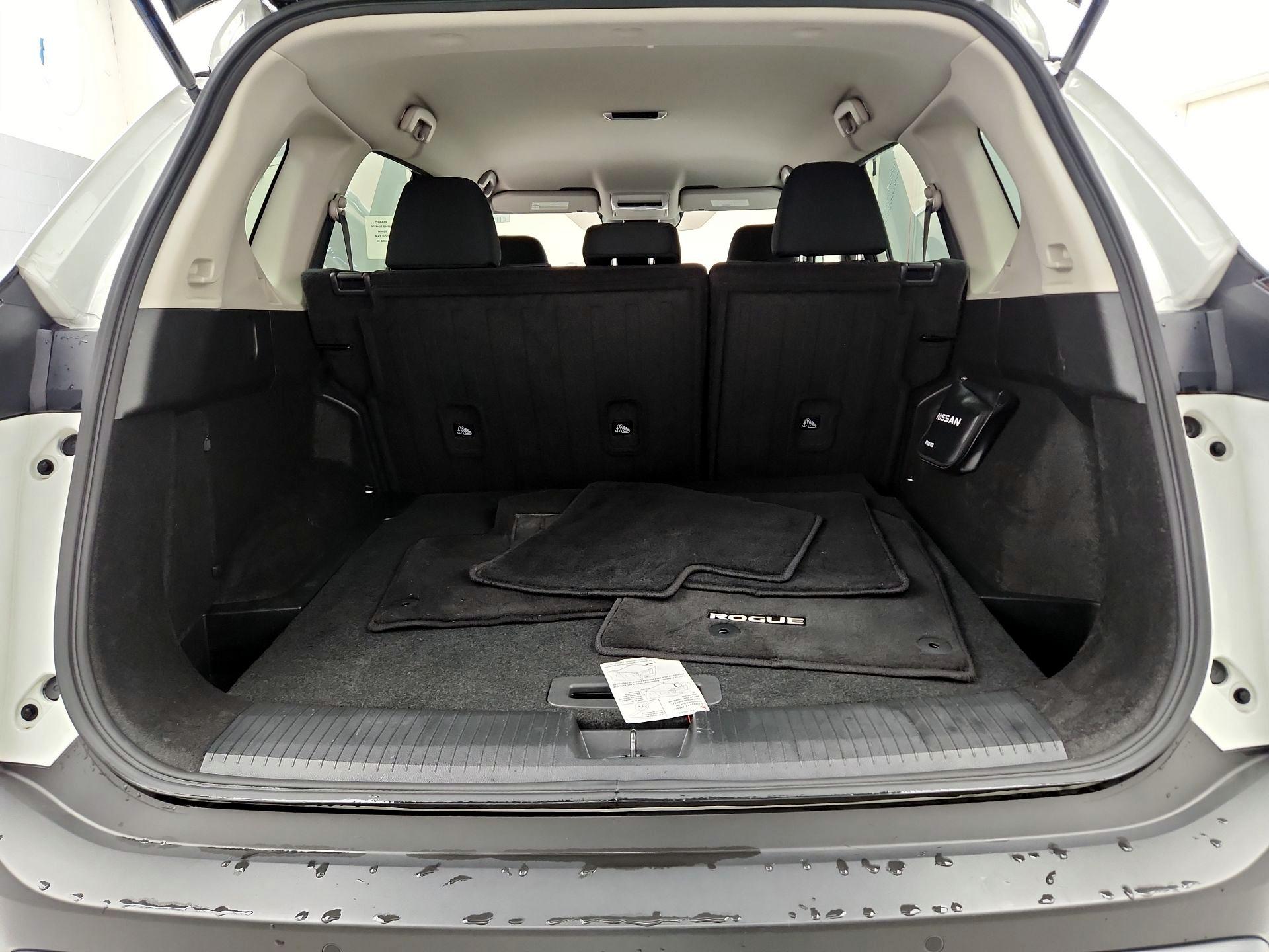 Thumbnail: 2023 Nissan Rogue - 20