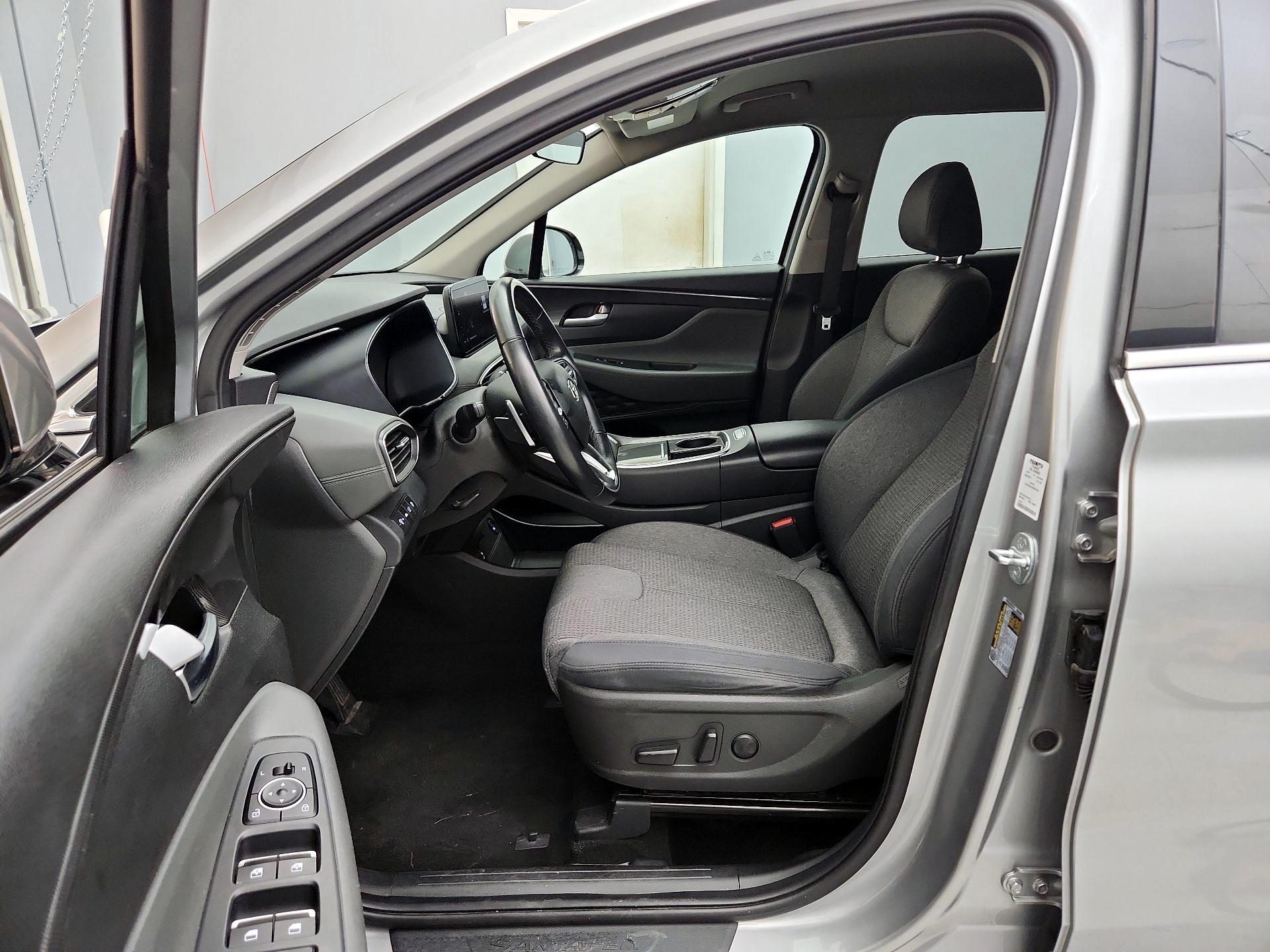 Thumbnail: 2023 Hyundai Santa Fe - 11