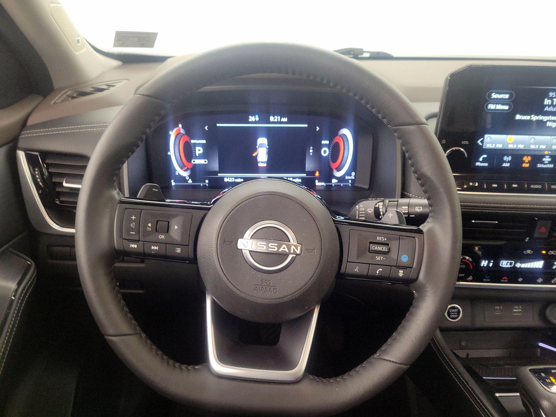 Thumbnail: 2023 Nissan Rogue - 10