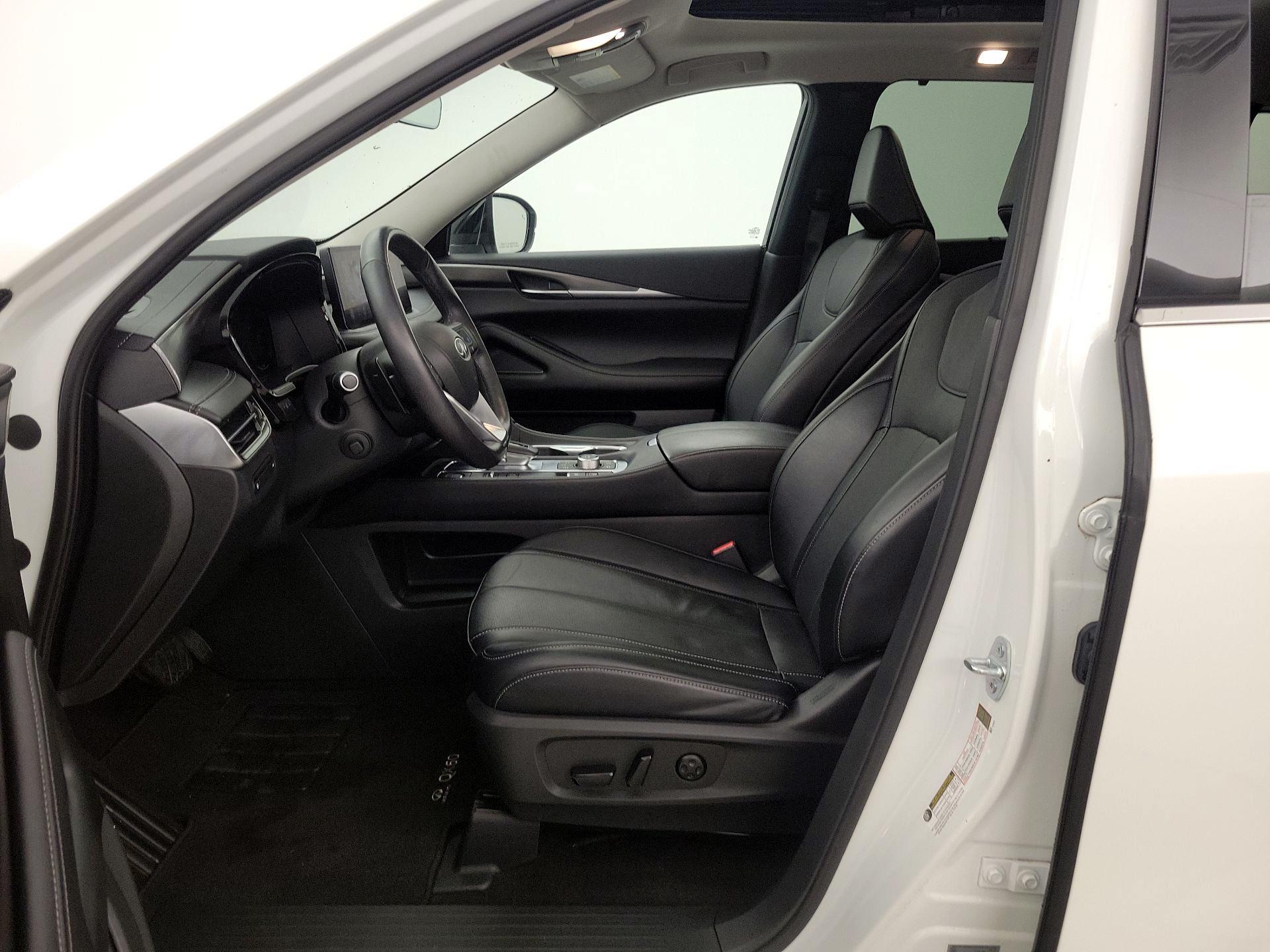 Thumbnail: 2023 INFINITI QX60 - 11