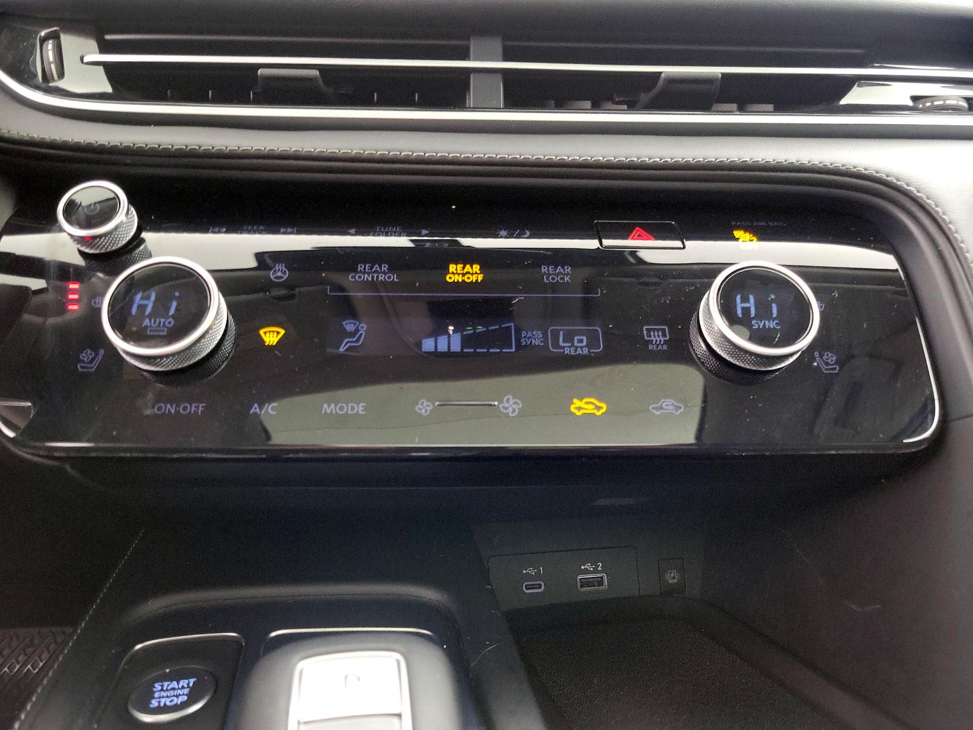 Thumbnail: 2023 INFINITI QX60 - 16