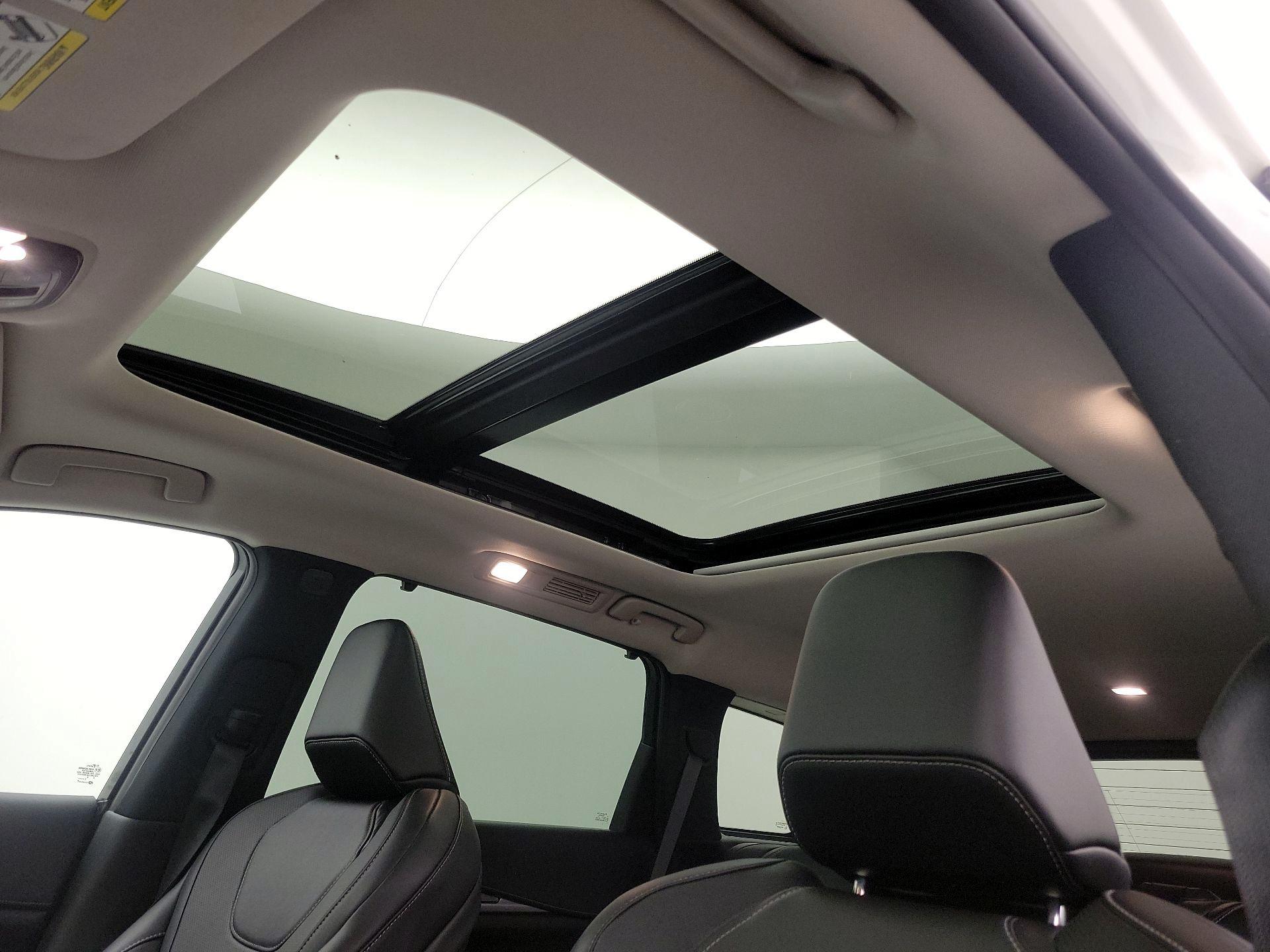 Thumbnail: 2023 INFINITI QX60 - 19