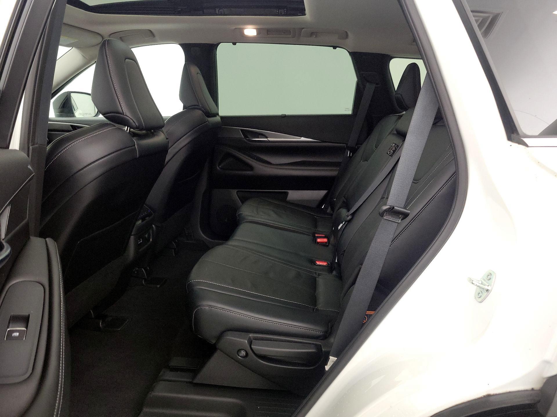 Thumbnail: 2023 INFINITI QX60 - 20