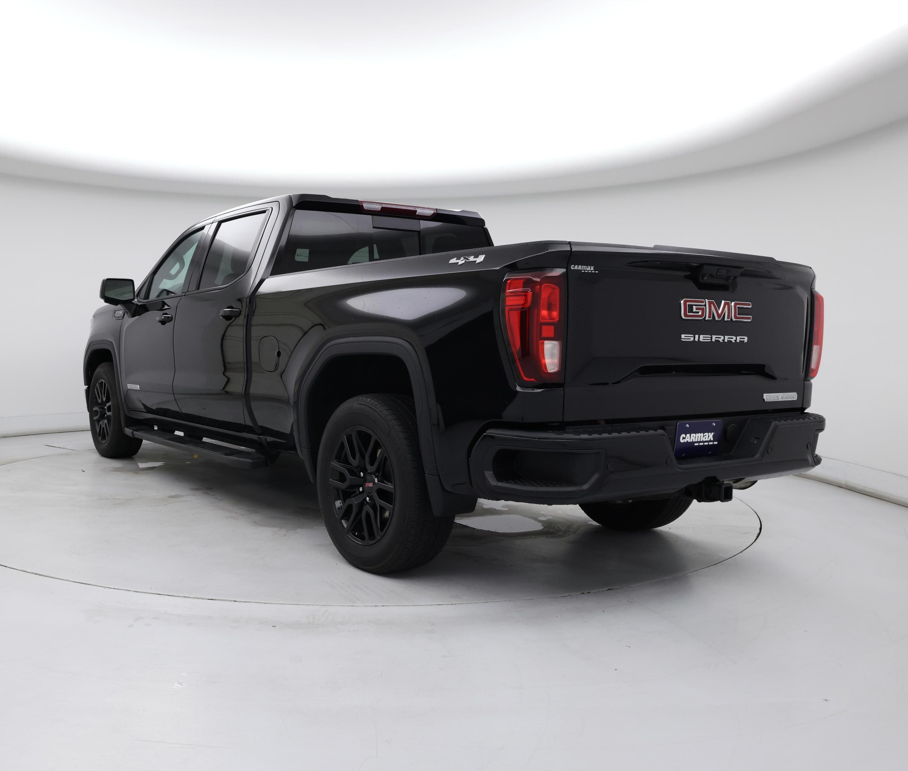 Thumbnail: 2023 GMC Sierra 1500 - 2