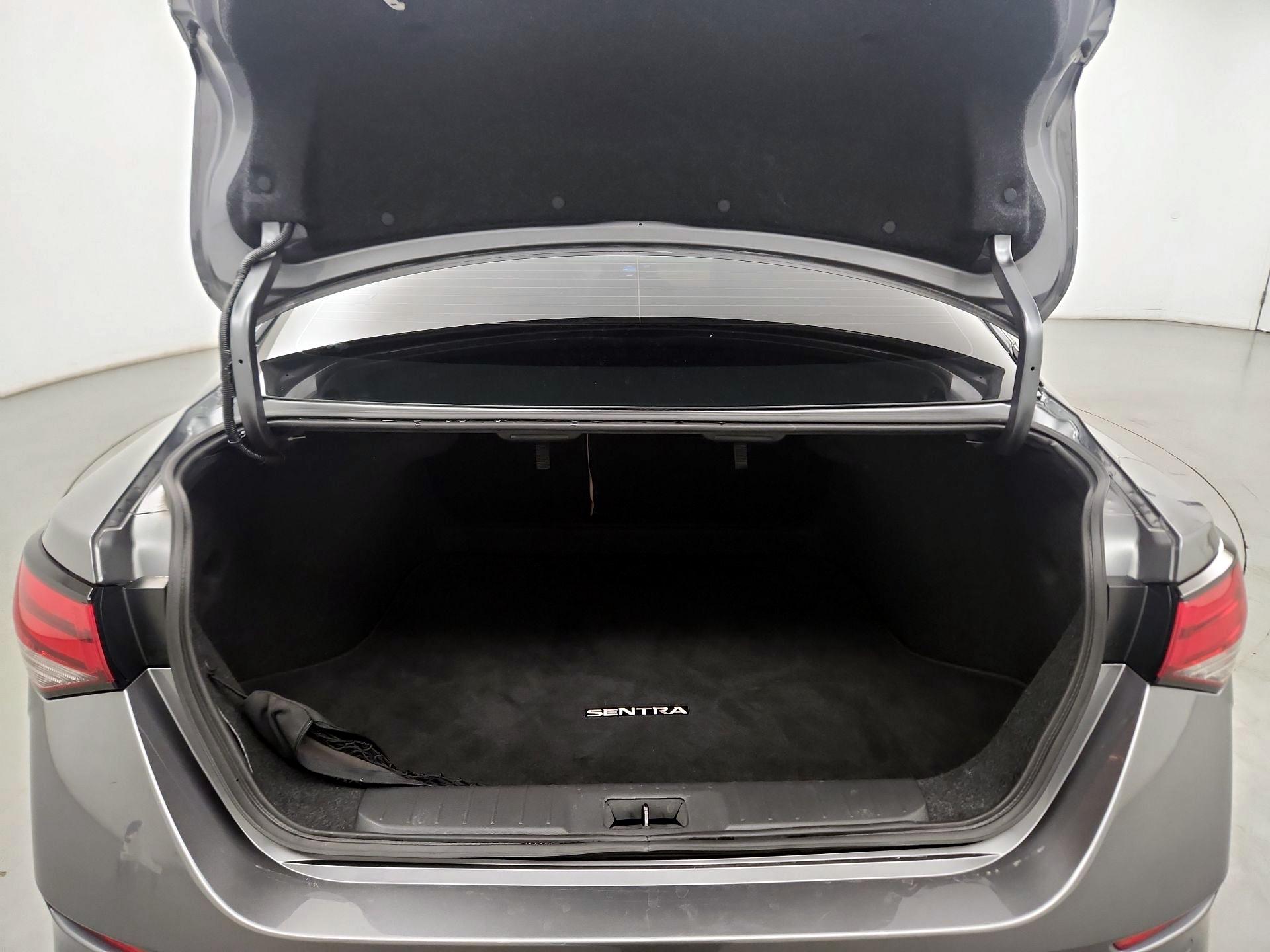 Thumbnail: 2022 Nissan Sentra - 19