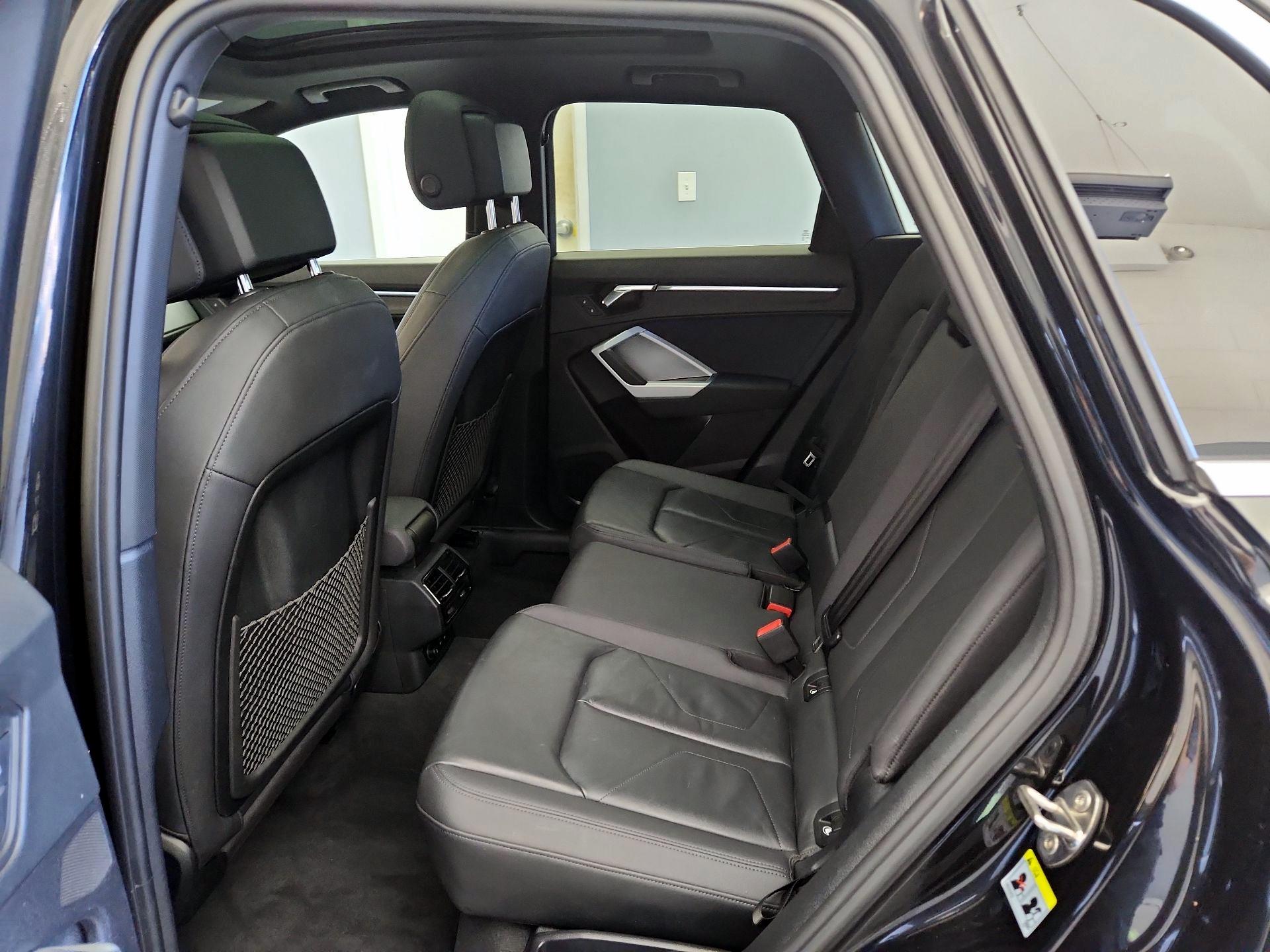 Thumbnail: 2021 Audi Q3 - 19