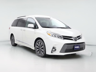 2020 Toyota Sienna XLE