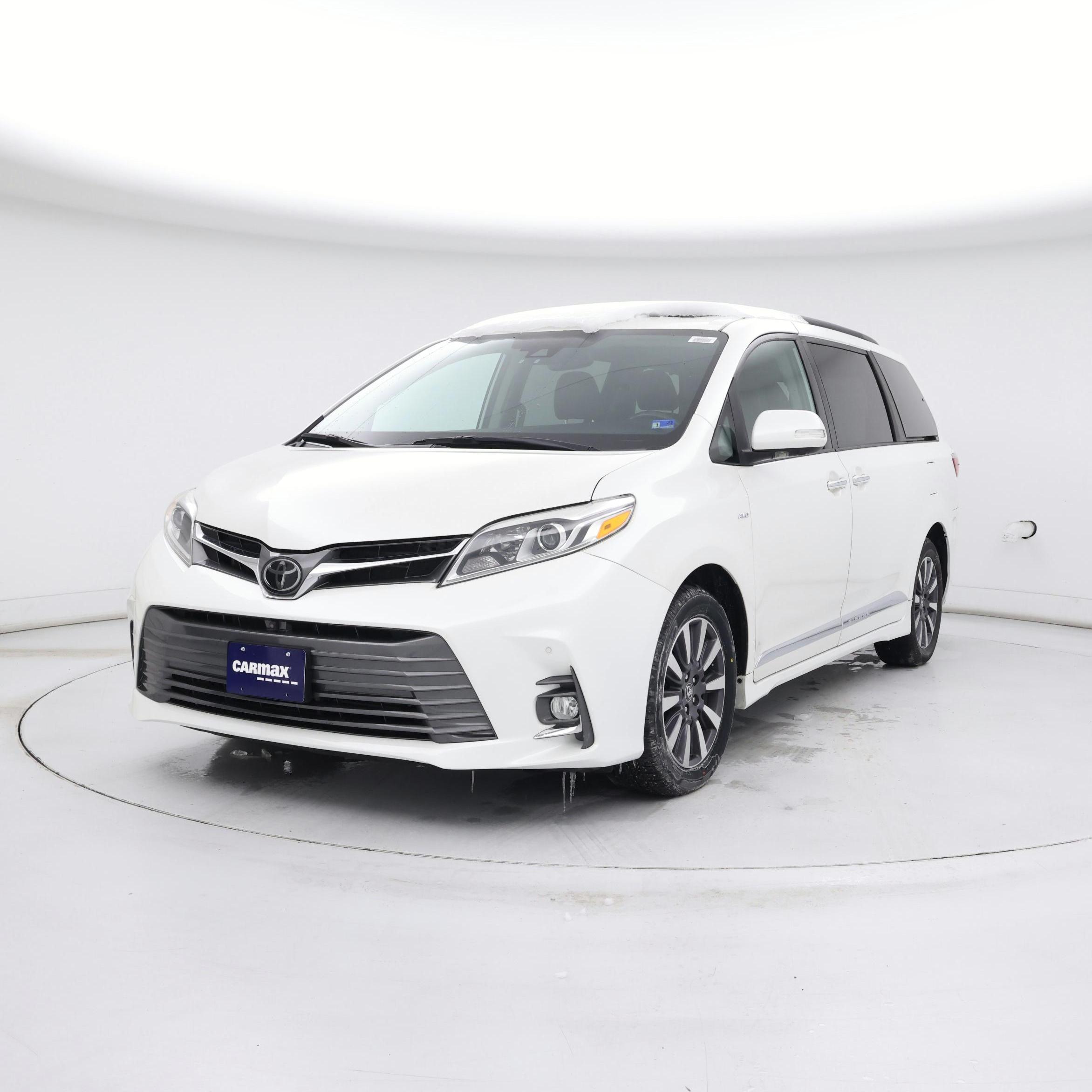 Thumbnail: 2020 Toyota Sienna - 4