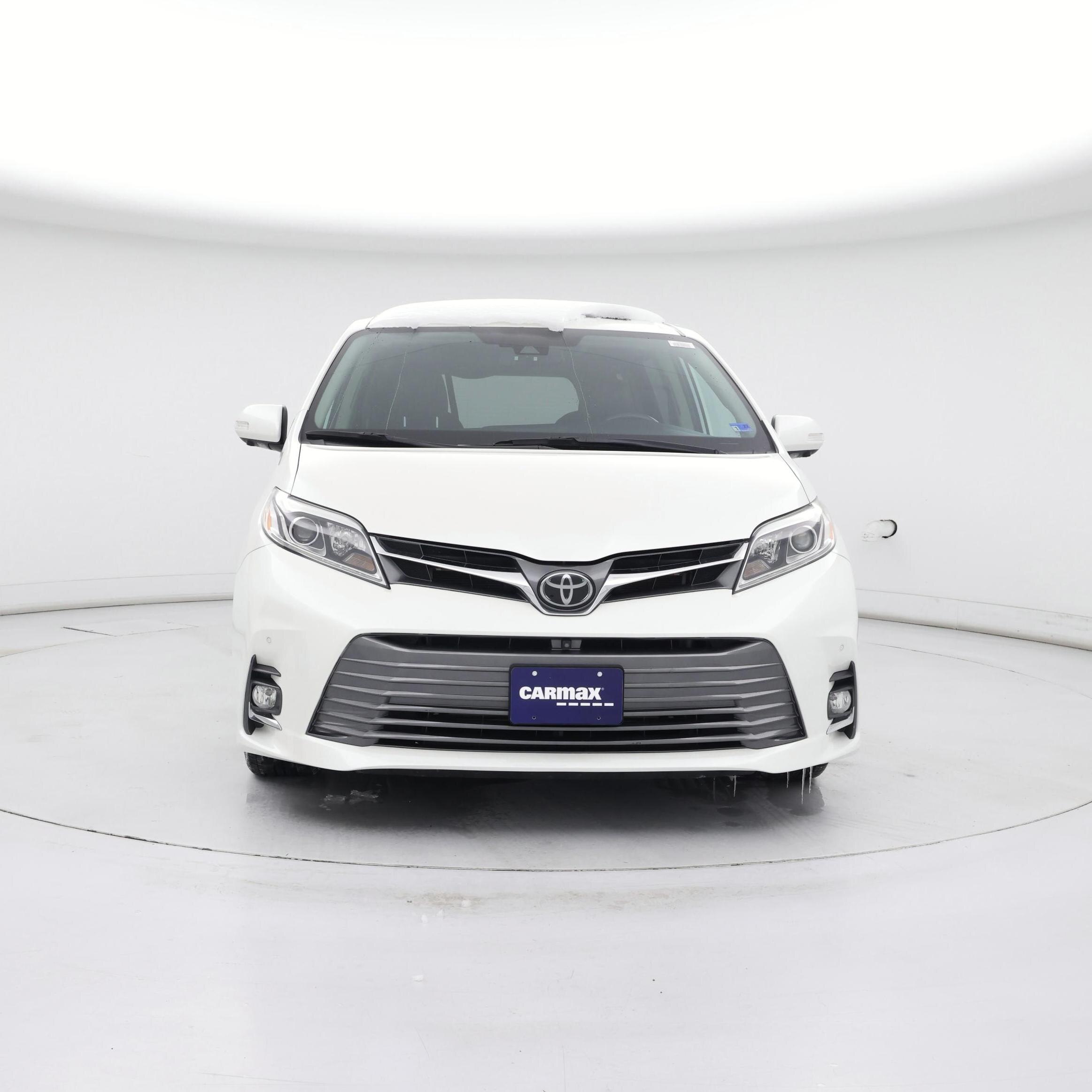 Thumbnail: 2020 Toyota Sienna - 5