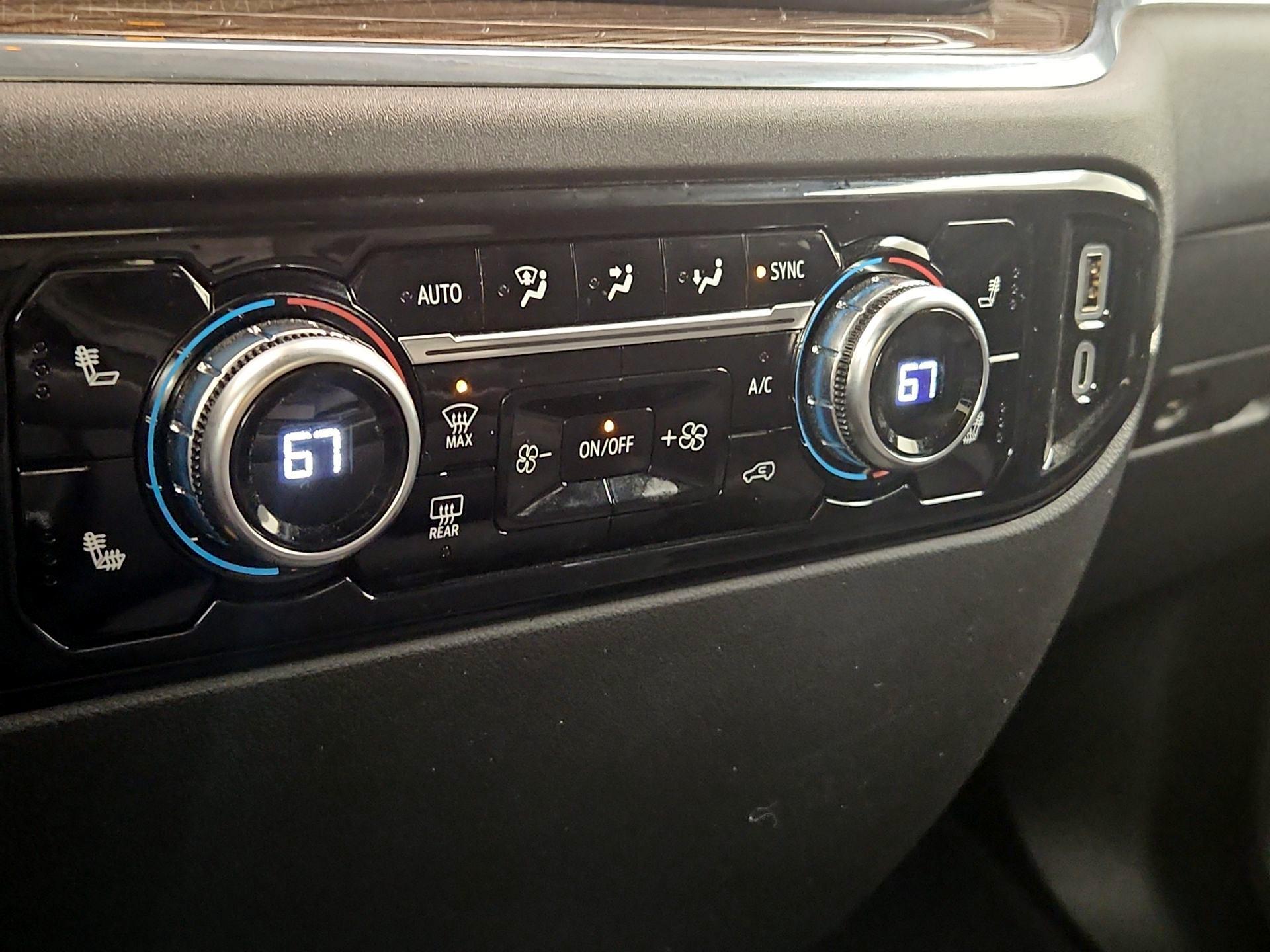 Thumbnail: 2024 GMC Sierra 1500 - 17