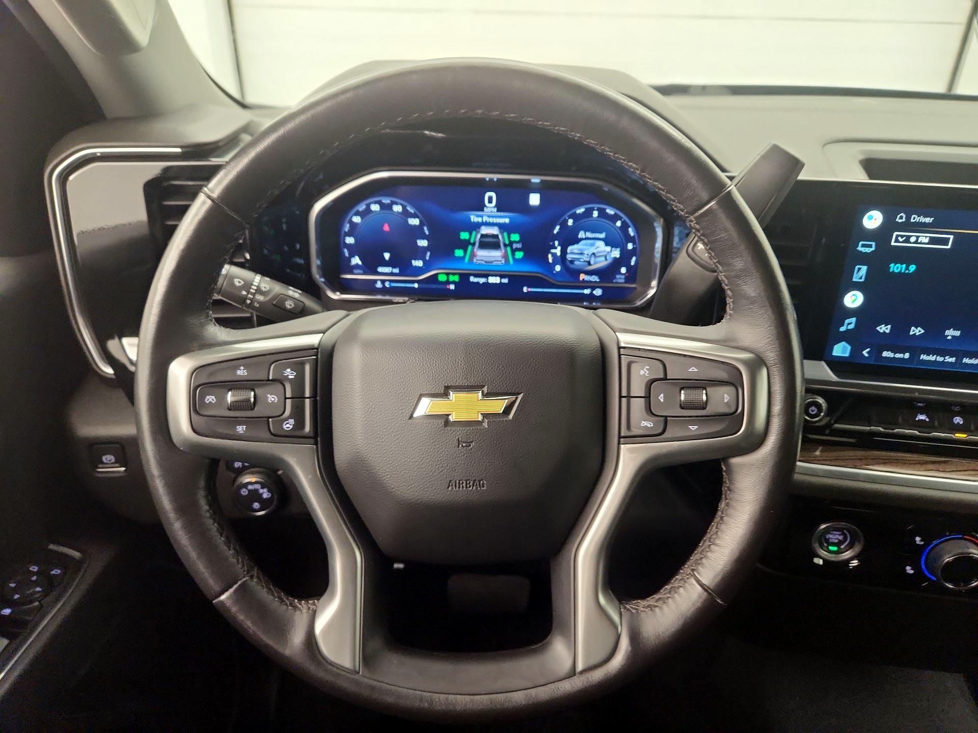 Thumbnail: 2022 Chevrolet Silverado 1500 - 10