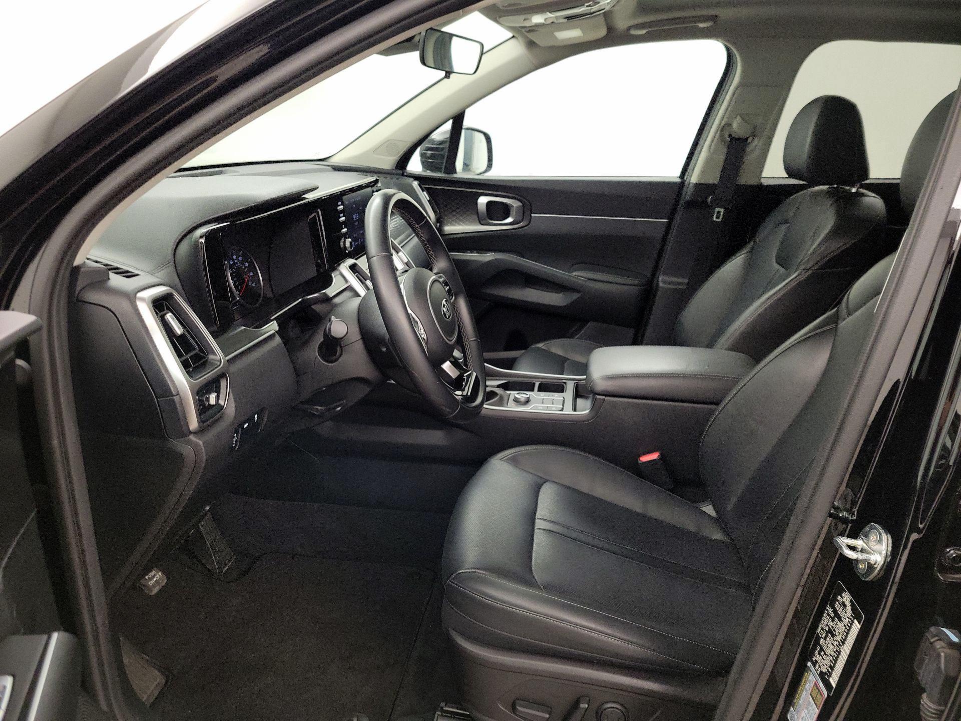 Thumbnail: 2021 Kia Sorento - 11