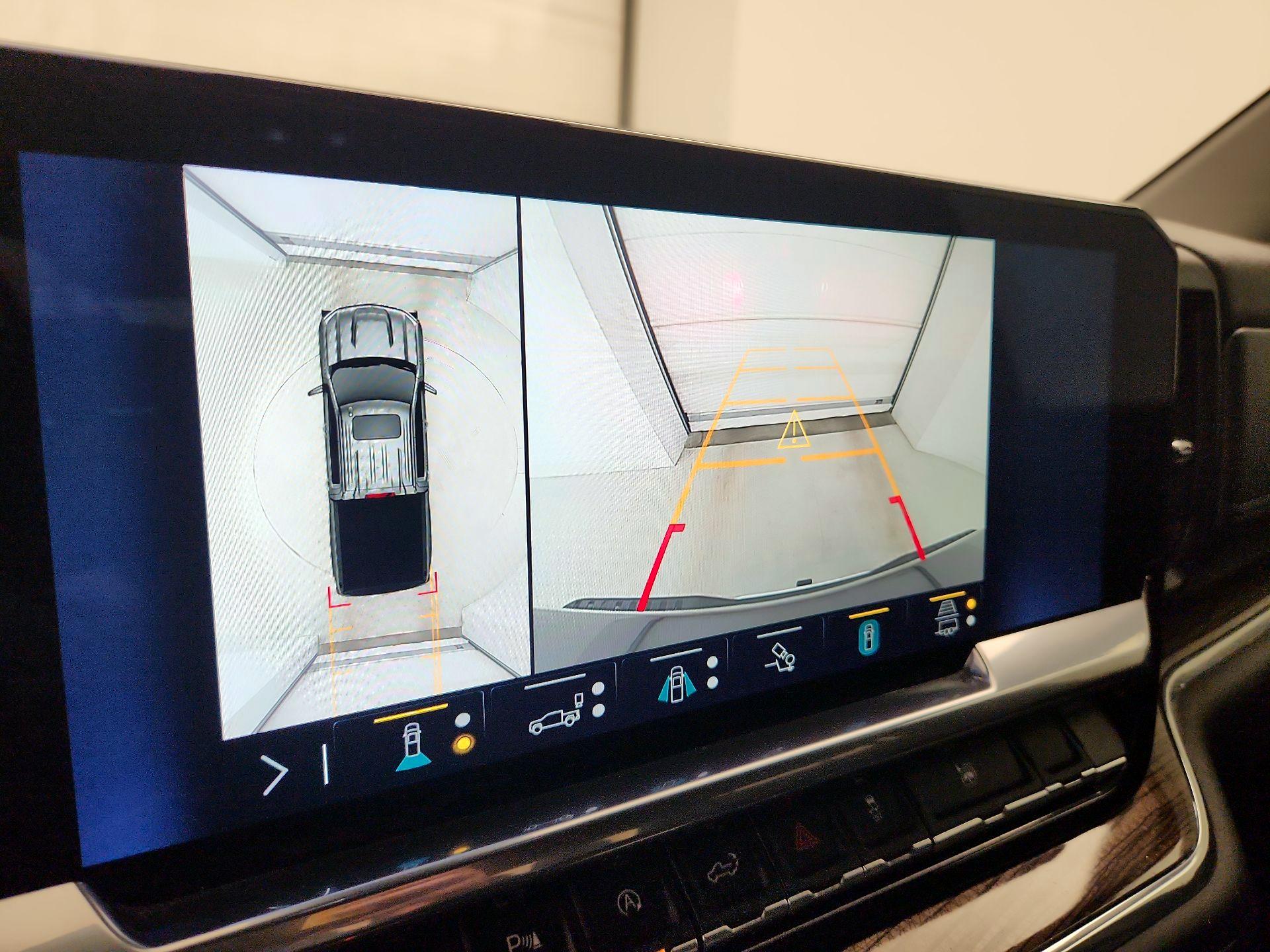 Thumbnail: 2023 Chevrolet Silverado 1500 - 14