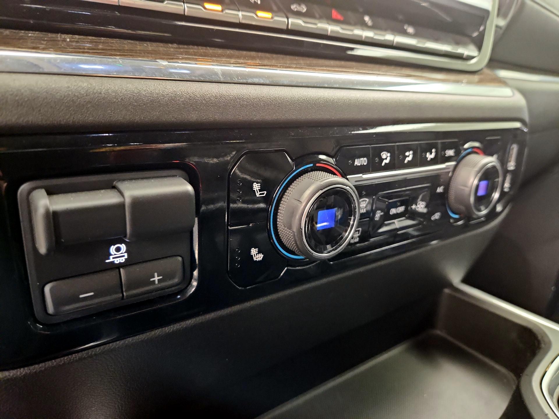 Thumbnail: 2023 Chevrolet Silverado 1500 - 16