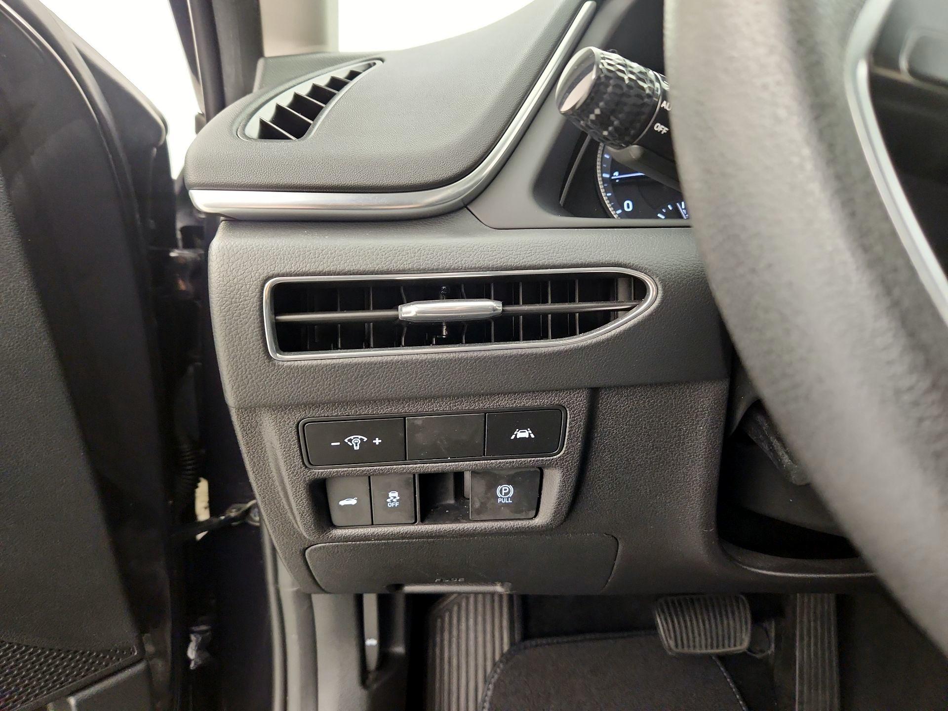 Thumbnail: 2023 Hyundai Sonata - 13