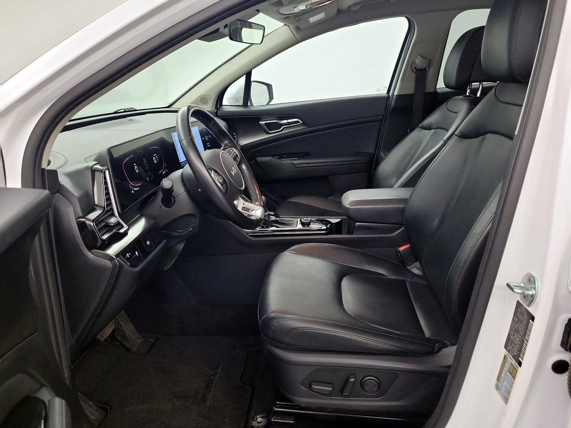 Thumbnail: 2023 Kia Sportage - 9